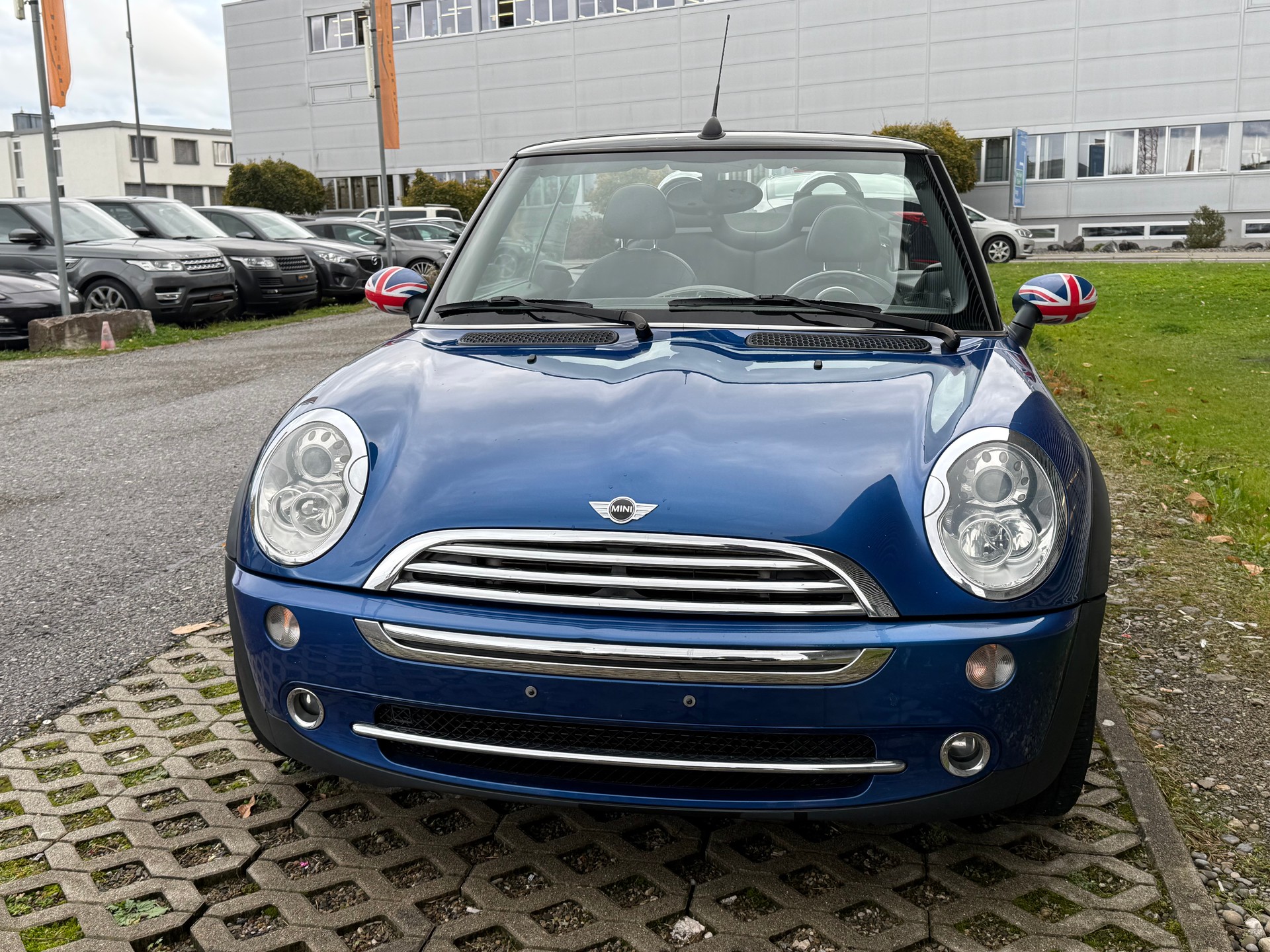 MINI Cooper Cabriolet - 6