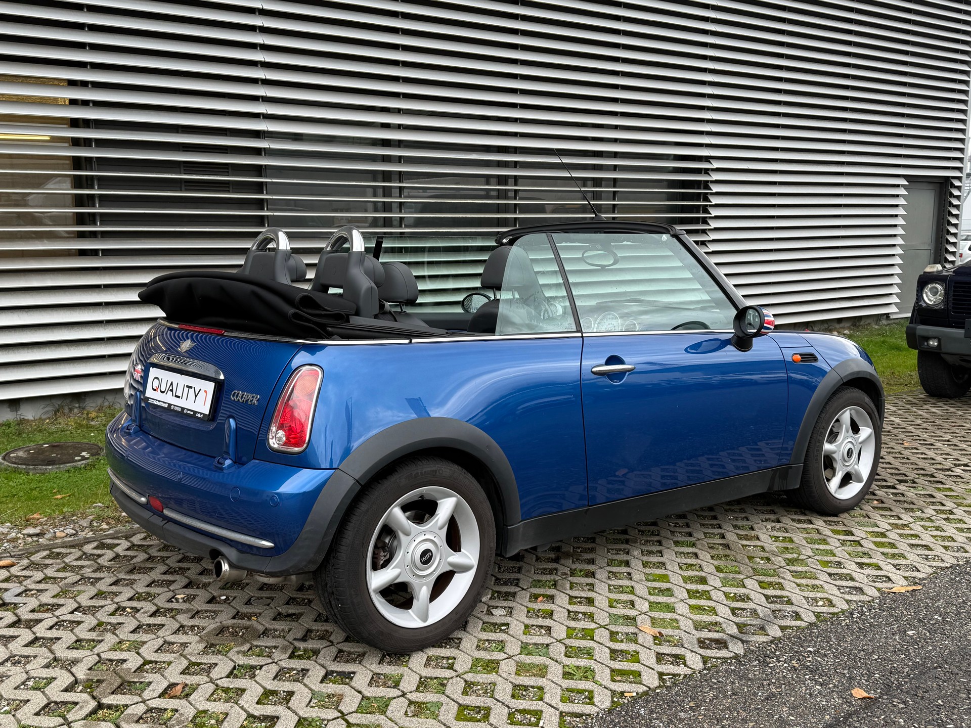 MINI Cooper Cabriolet - 7