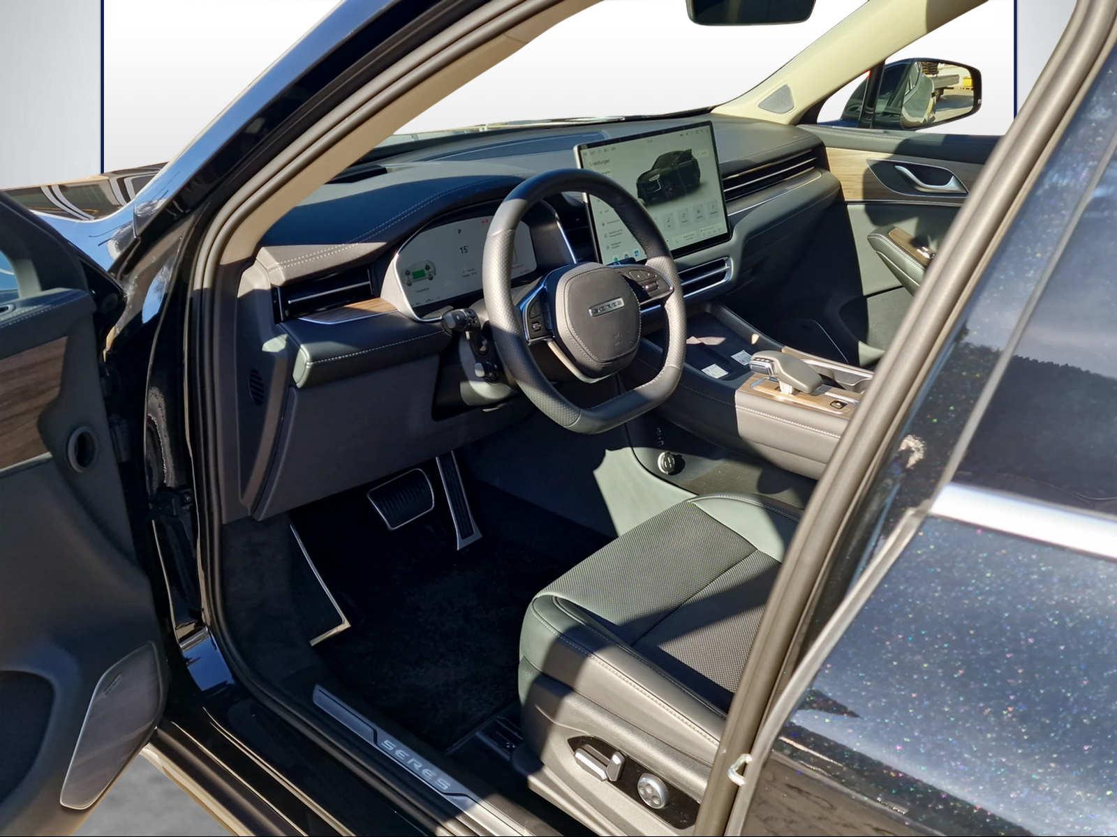 SERES 5 Electric - 7