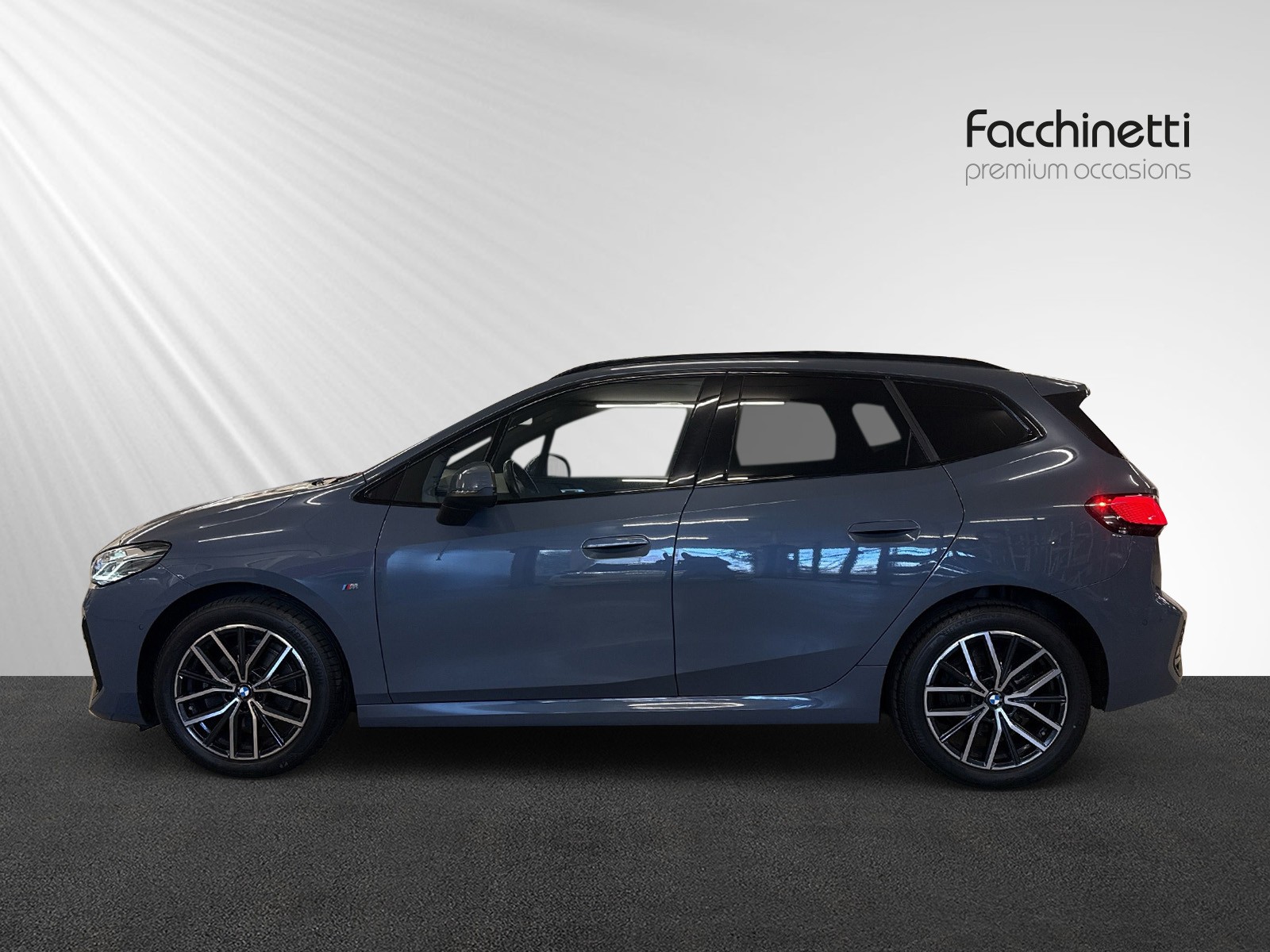 BMW 218i Active Tourer M Sport DKG - 2