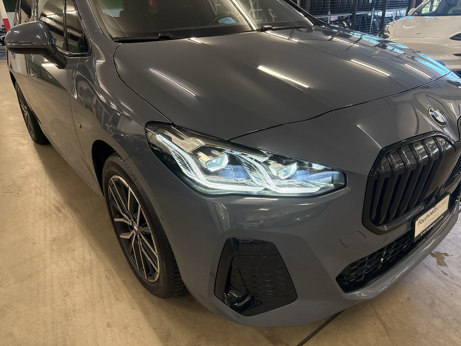 BMW 218i Active Tourer M Sport DKG - 18