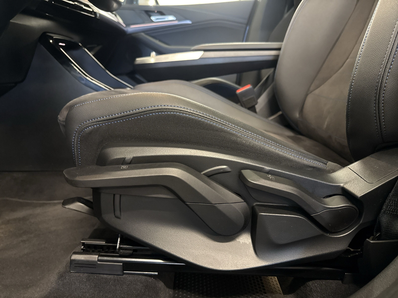 BMW 218i Active Tourer M Sport DKG - 19