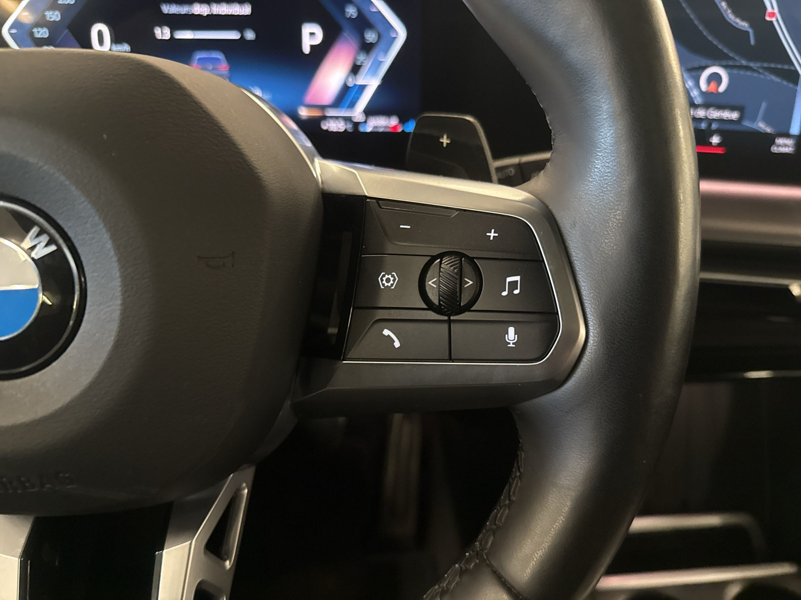 BMW 218i Active Tourer M Sport DKG - 16