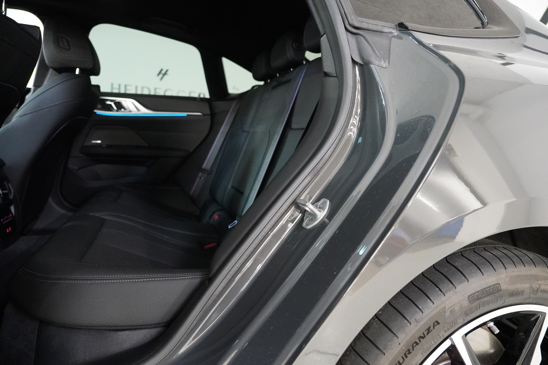 BMW i4 M60 M Sport Pro - 14