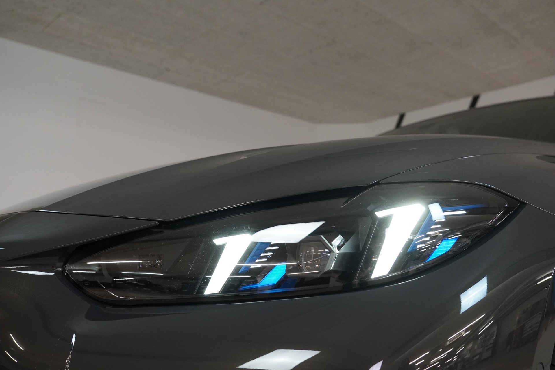BMW i4 M60 M Sport Pro - 10