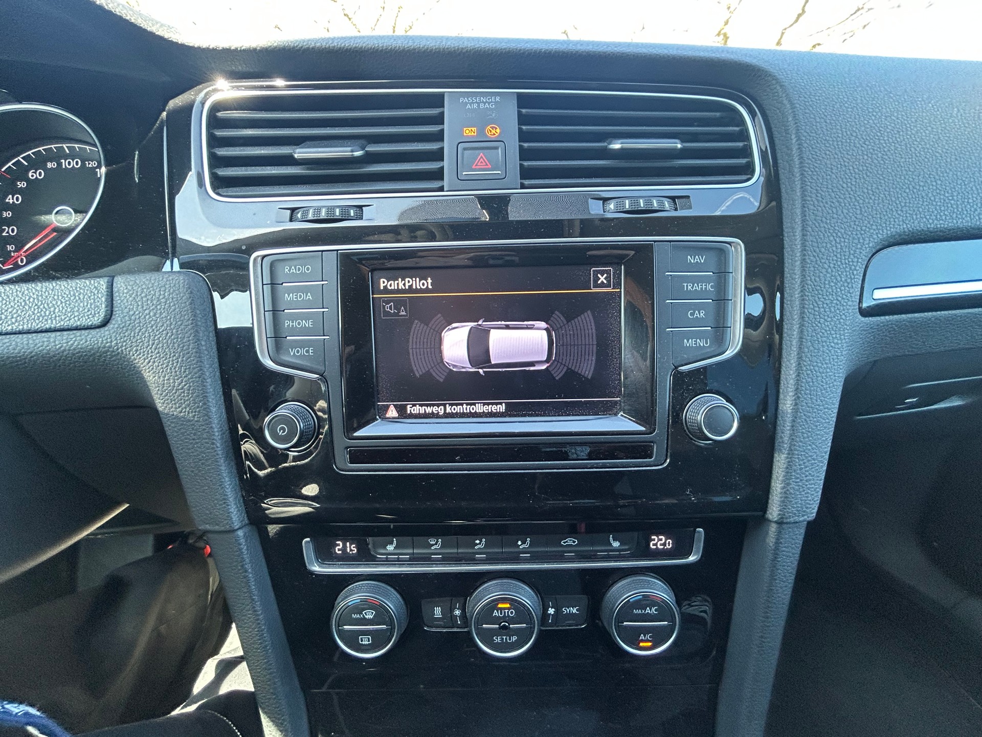 VW Golf 2.0 TDI Highline - 14