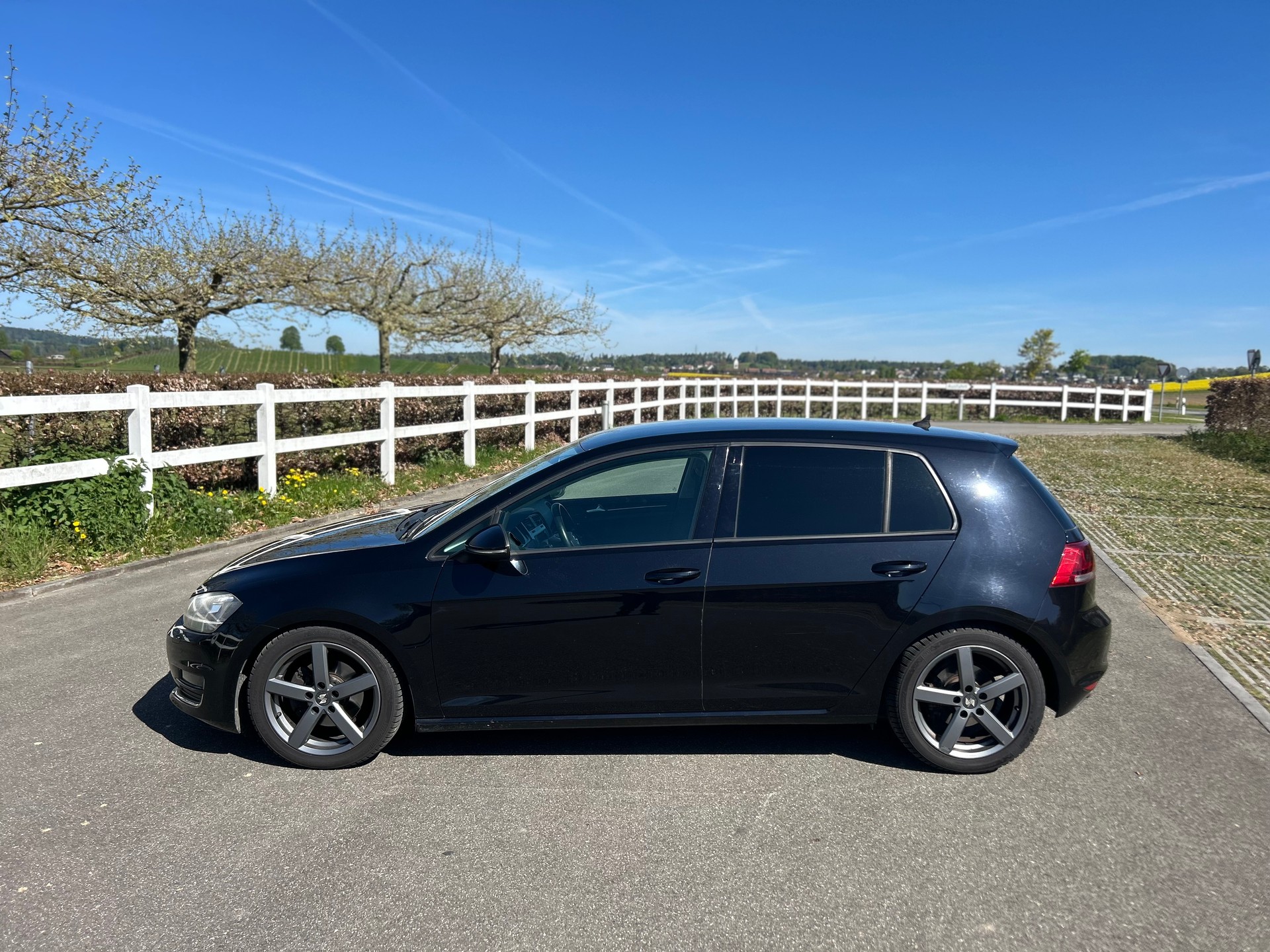 VW Golf 2.0 TDI Highline - 2