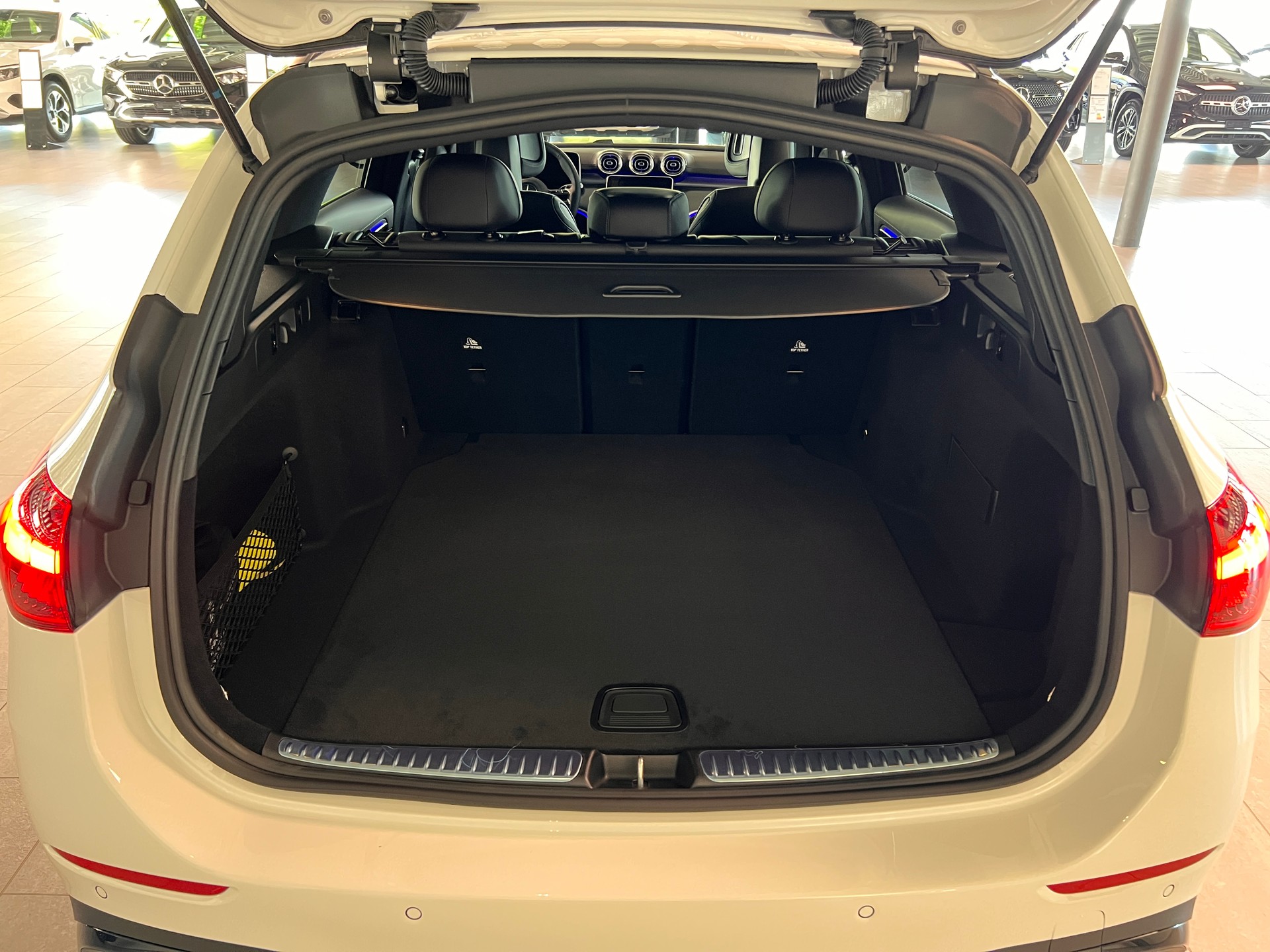 MERCEDES-BENZ C 220 d T 4 Matic Swiss Star - 7