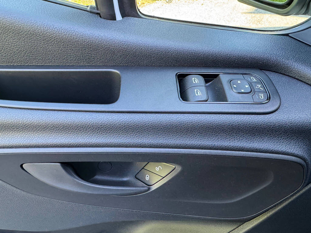 MERCEDES-BENZ Sprinter 317 CDI Kasten Pro HD 4325 L - 12