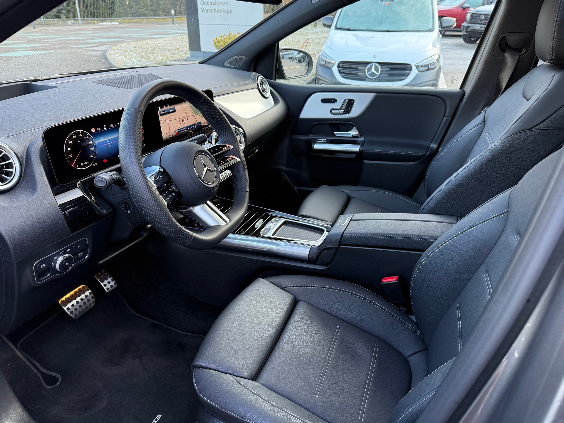 MERCEDES-BENZ B 220 4Matic 8G-DCT - 4