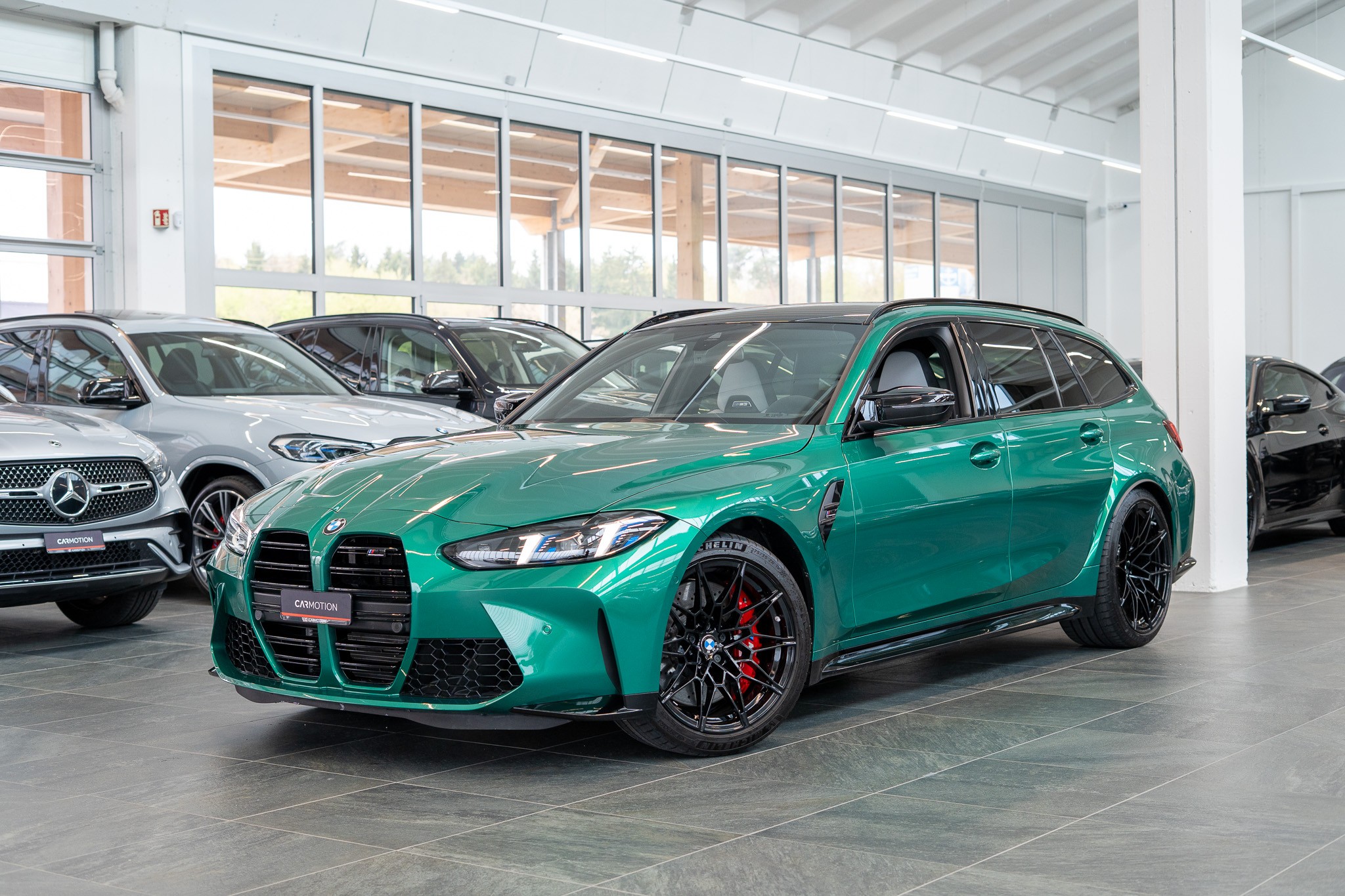 M3 Competition xDrive Touring / LCI / Carbon Paket / Alcantara Lenkrad /
