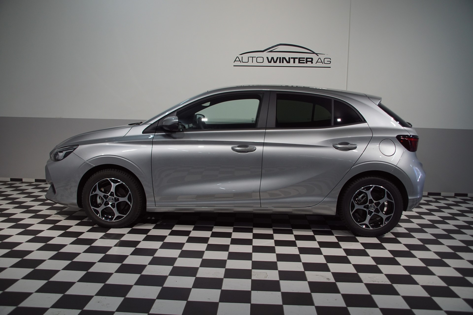 MG 3 1.5 Hybrid Luxury Aut. **Swiss-Edition** - 9