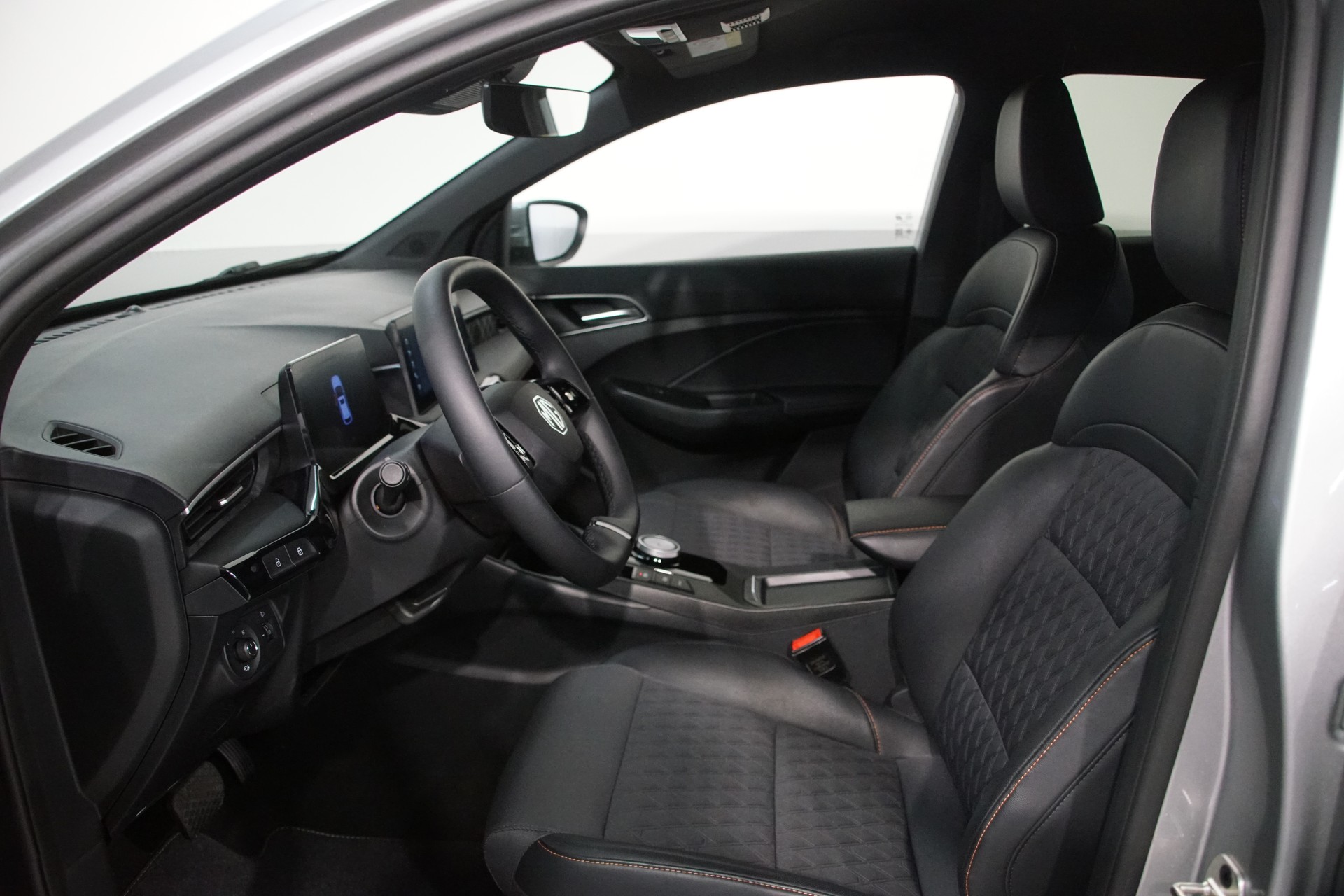 MG 3 1.5 Hybrid Luxury Aut. **Swiss-Edition** - 11