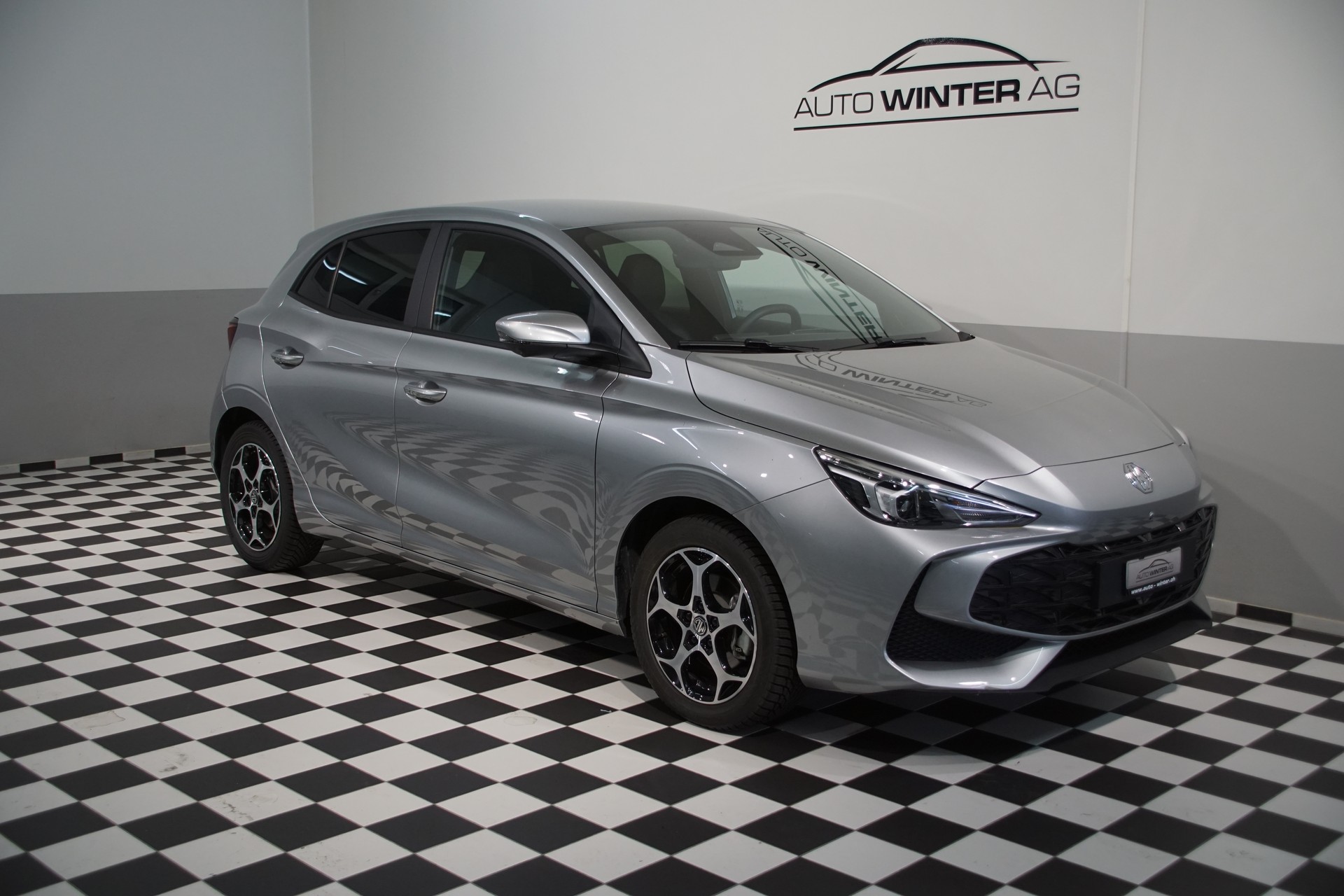 MG 3 1.5 Hybrid Luxury Aut. **Swiss-Edition** - 2
