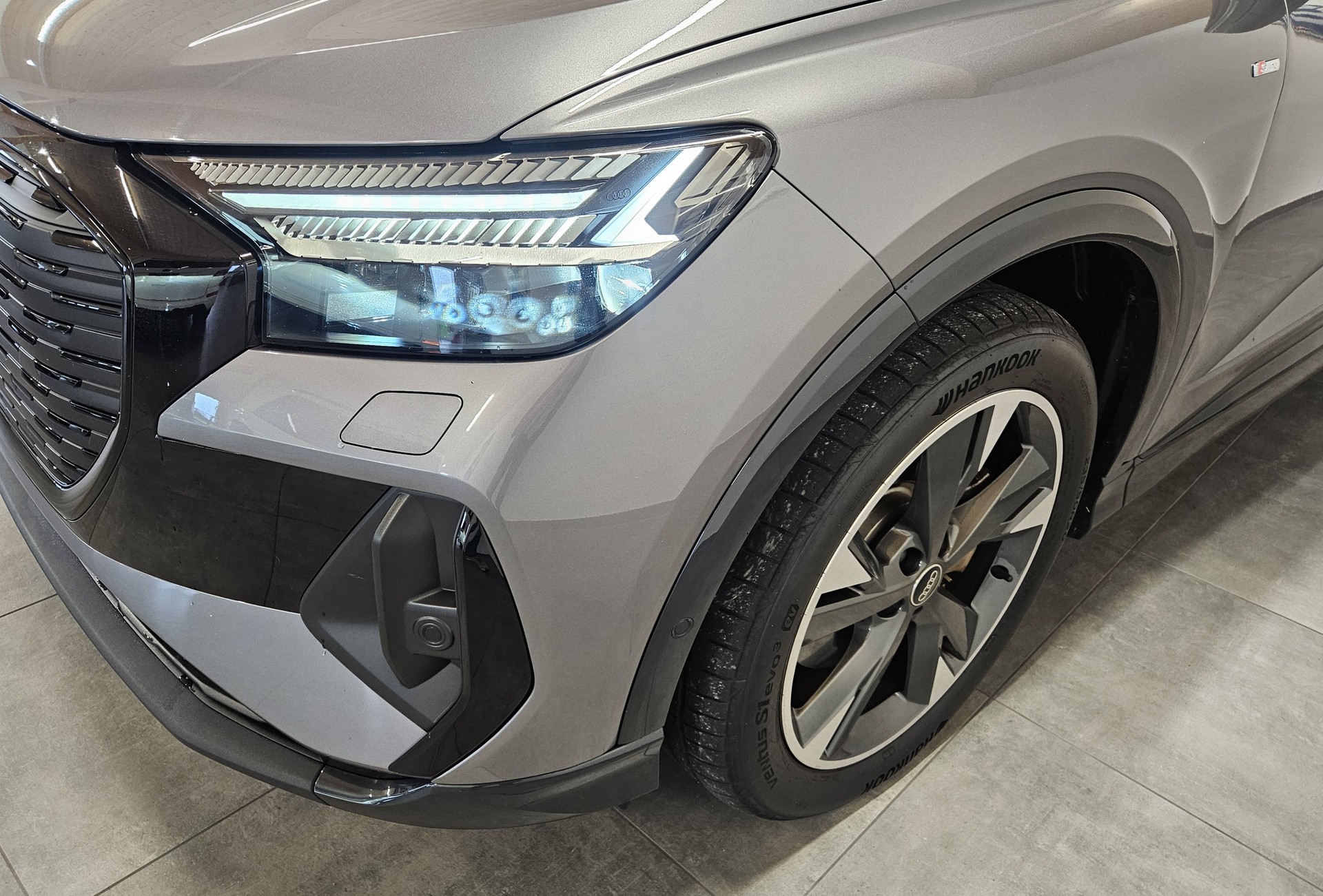 AUDI Q4 Sportback e-tron 55 quattro S-Line Modell 2025 - 4