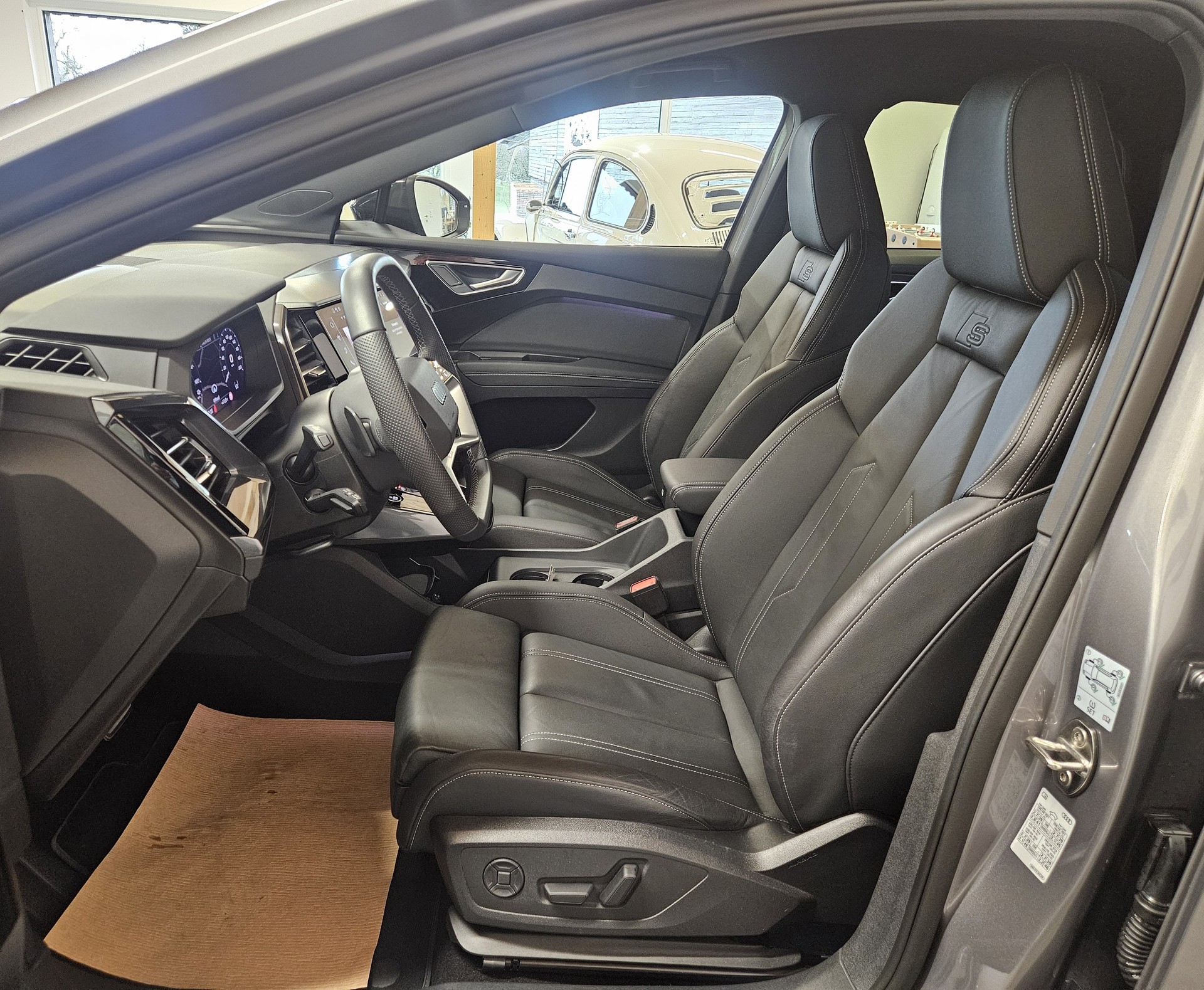 AUDI Q4 Sportback e-tron 55 quattro S-Line Modell 2025 - 11