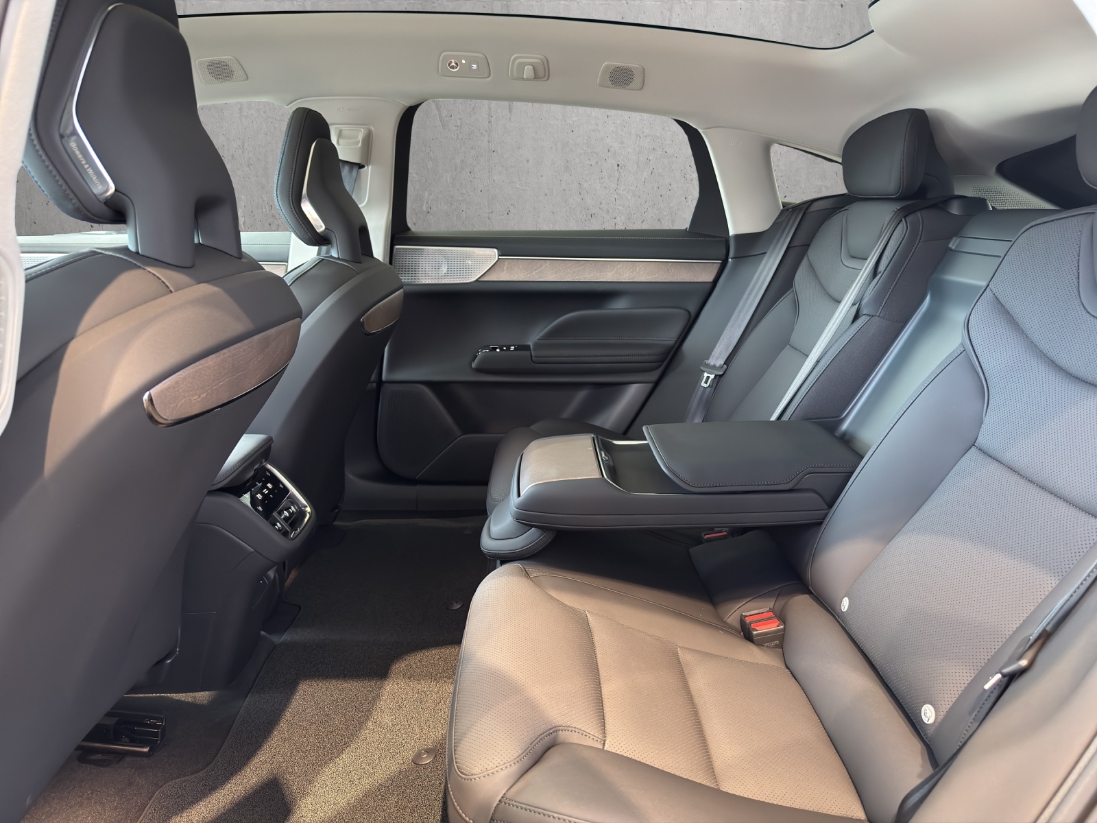 VOLVO ES90 Single 88 kWh Ultra - 10