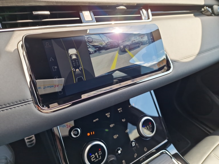 land-rover Gallery 13