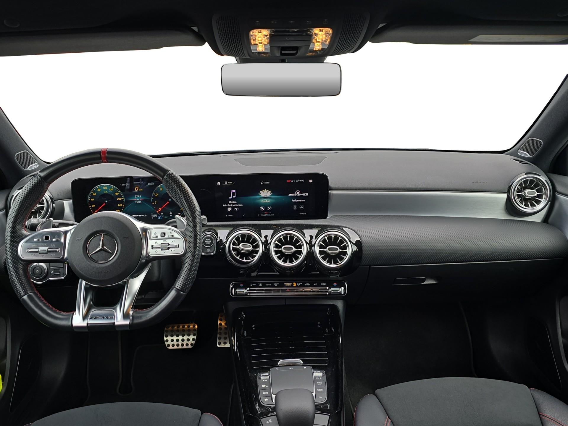 MERCEDES-BENZ A 35 AMG 4Matic Speedshift - 9