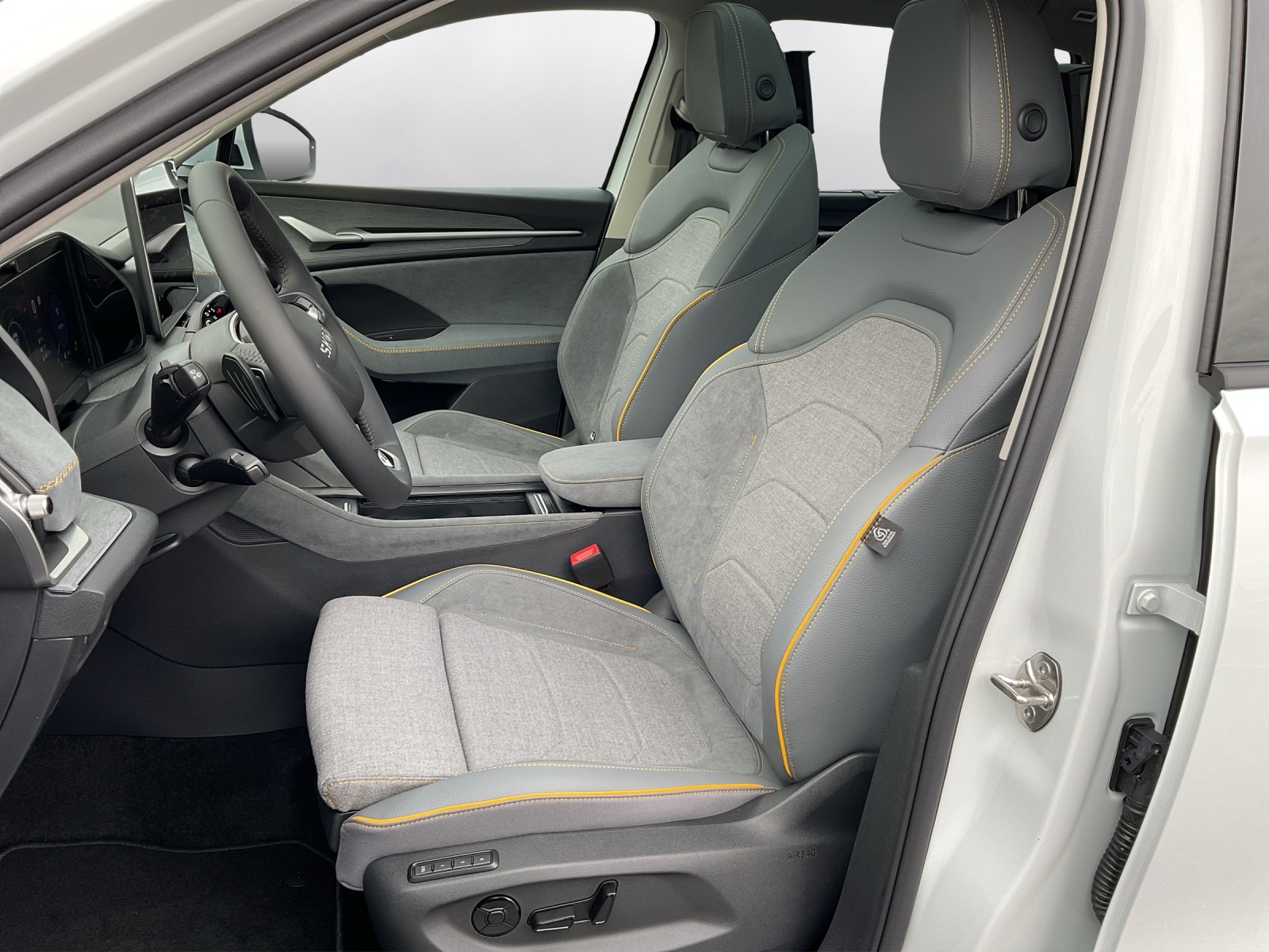 SKODA Kodiaq 2.0 TSI Dynamic 4x4 - 10