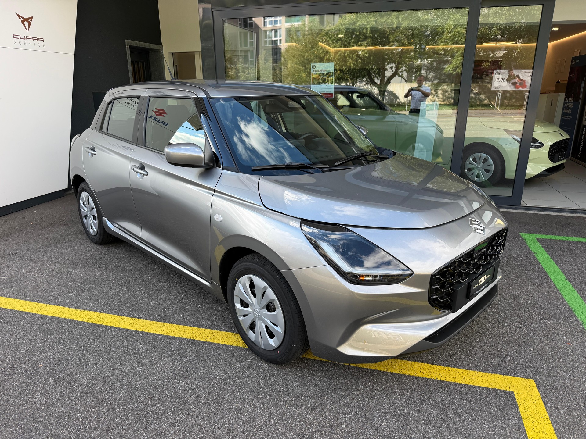 SUZUKI Swift 1.2 Unico Hybrid