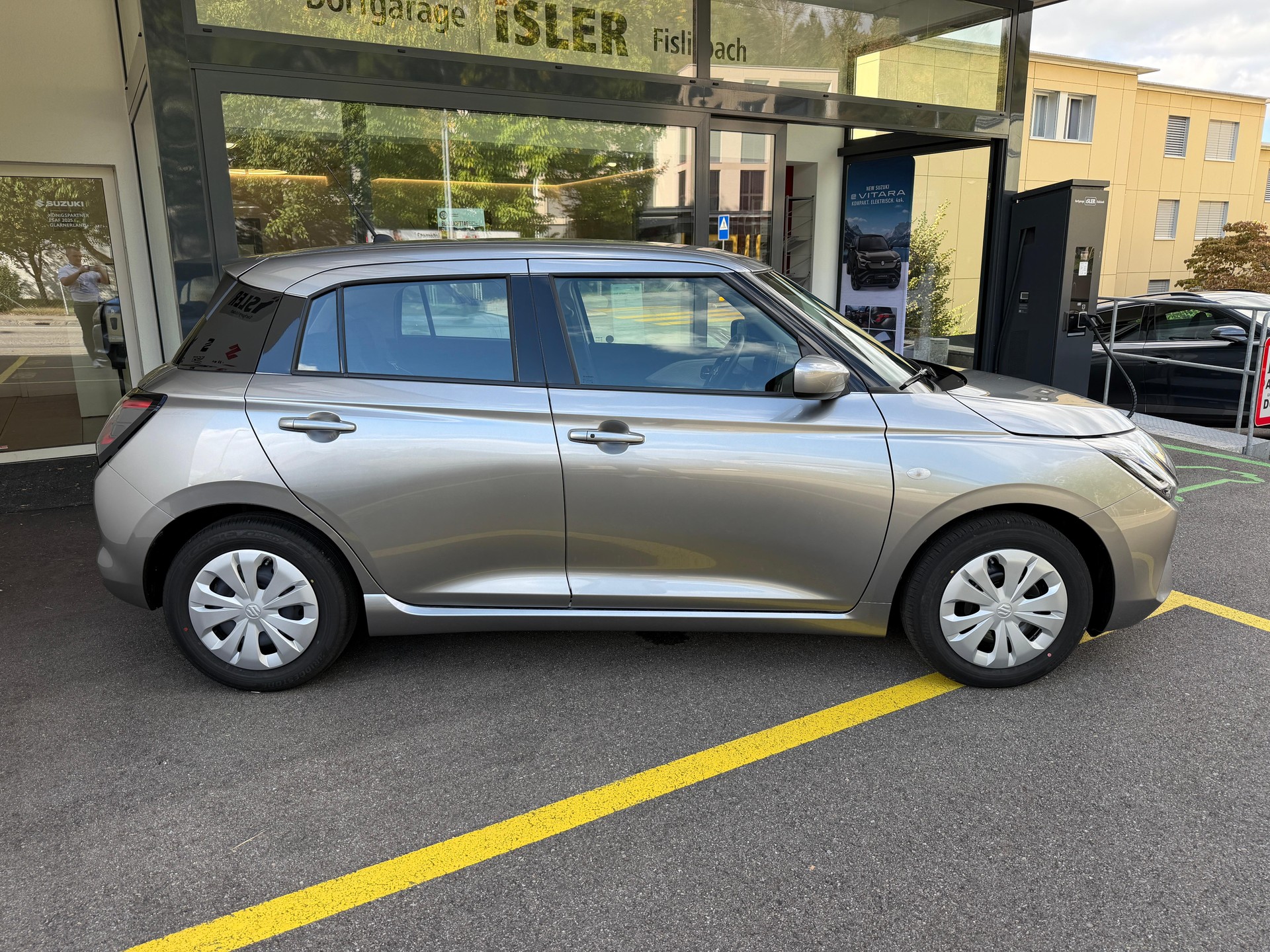 SUZUKI Swift 1.2 Unico Hybrid - 2