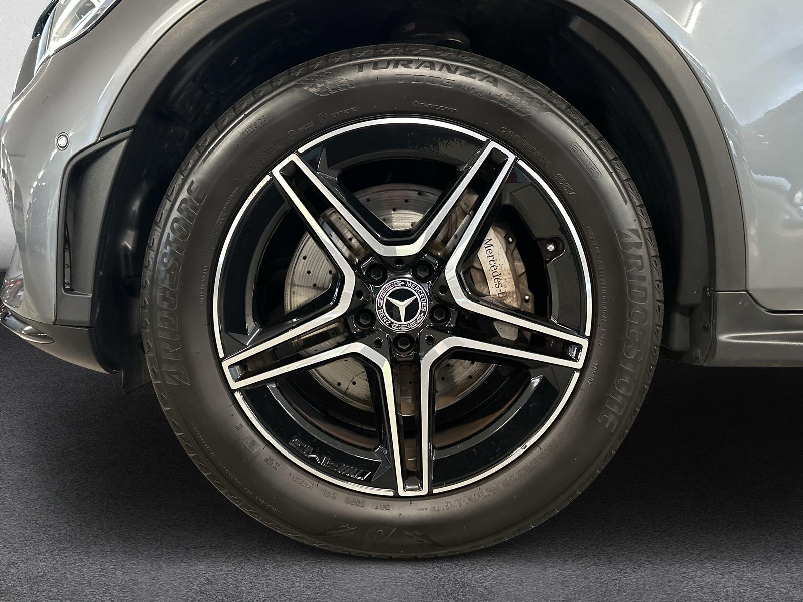 MERCEDES-BENZ GLC 300 d AMG Line 4 Matic (CH) - 9