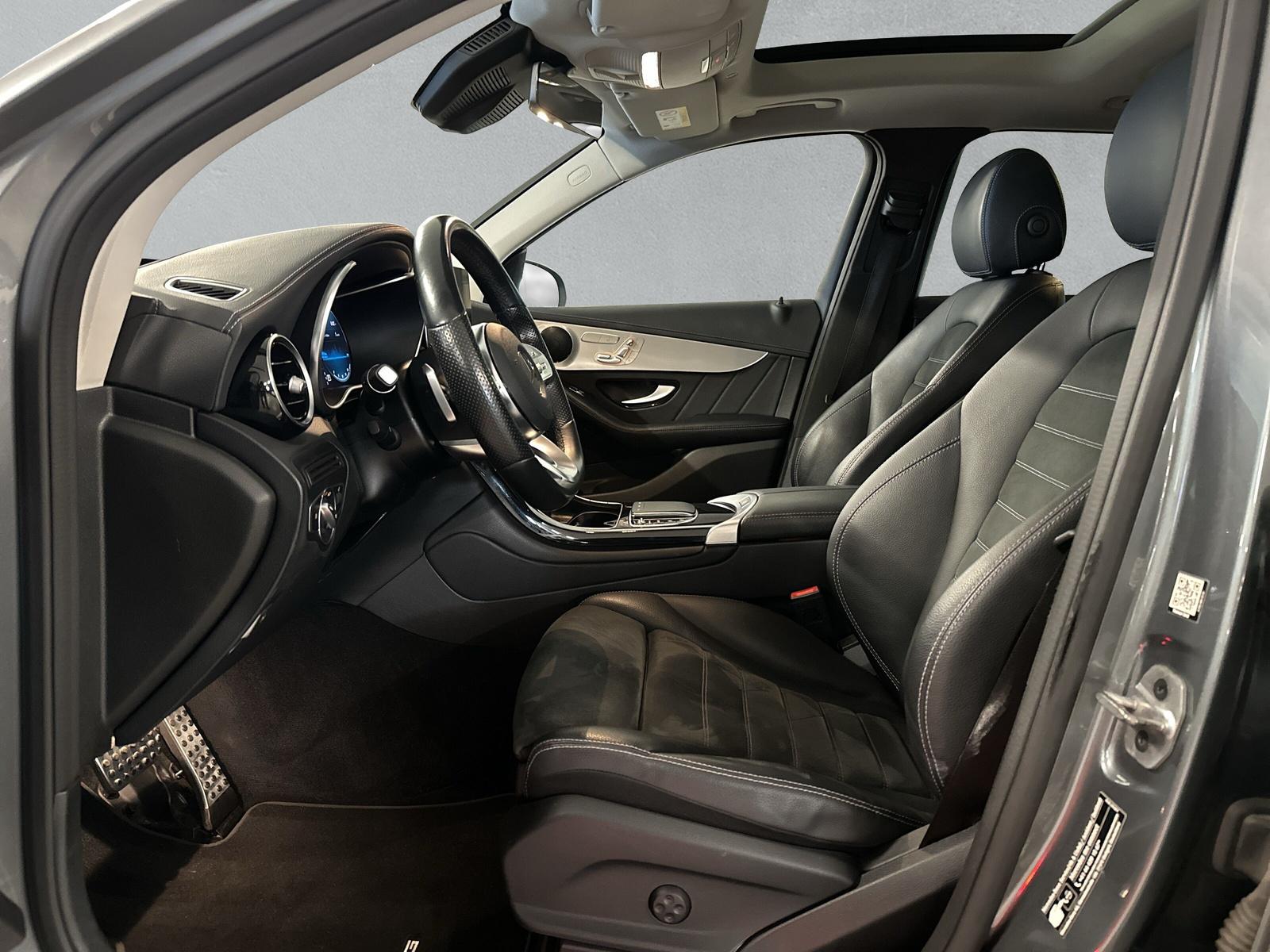 MERCEDES-BENZ GLC 300 d AMG Line 4 Matic (CH) - 11