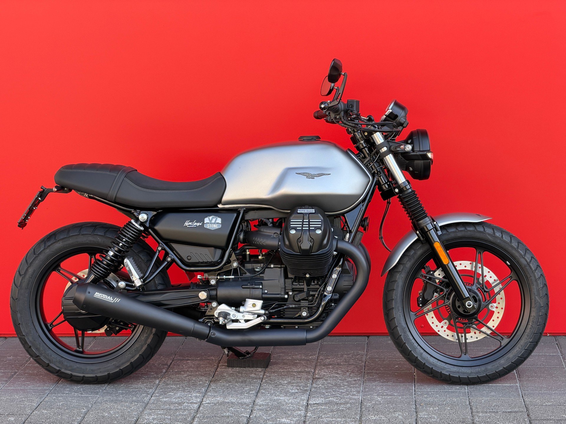 MOTO GUZZI V7 IV 850 Stone (35kW) '' Edizione Mistral '' - 2