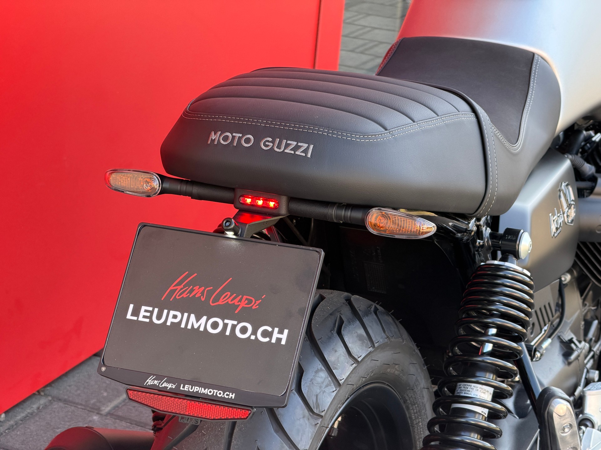 MOTO GUZZI V7 IV 850 Stone (35kW) '' Edizione Mistral '' - 12