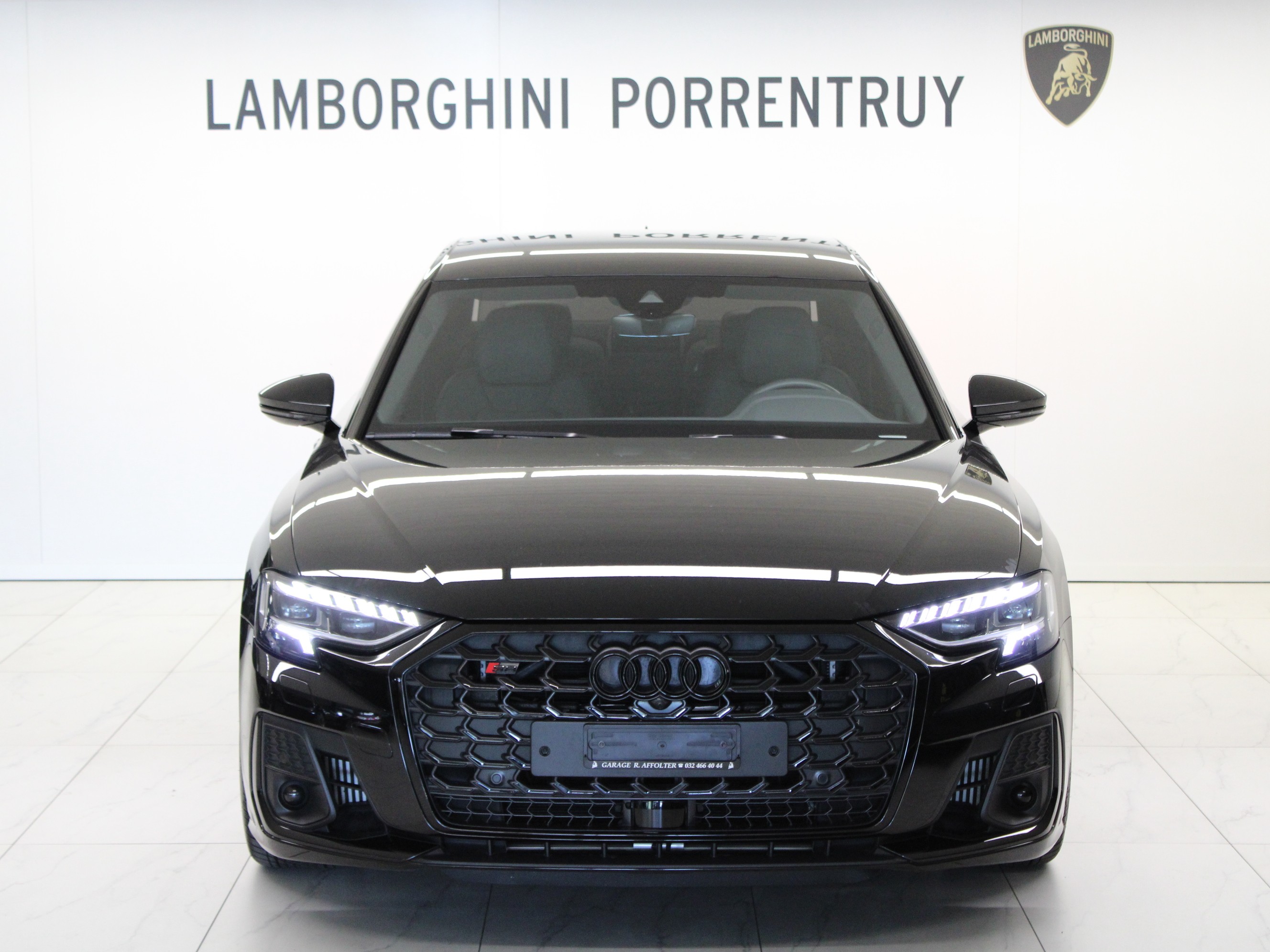 S8 TFSI quattro tiptronic thumbnail n°4
