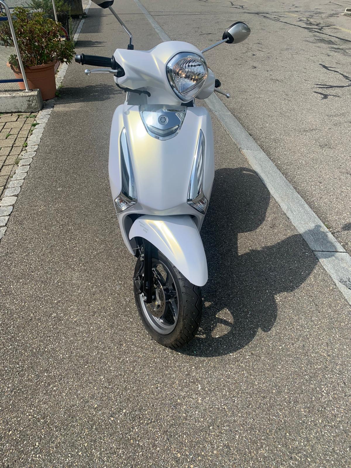 YAMAHA D'elight LTS 125 - 3