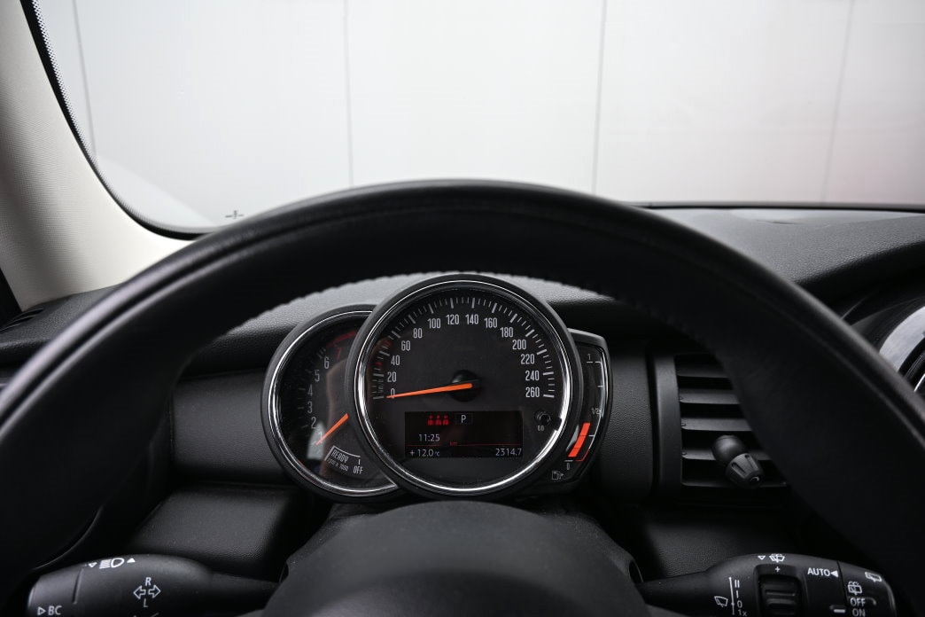 MINI One Steptronic DKG - 11