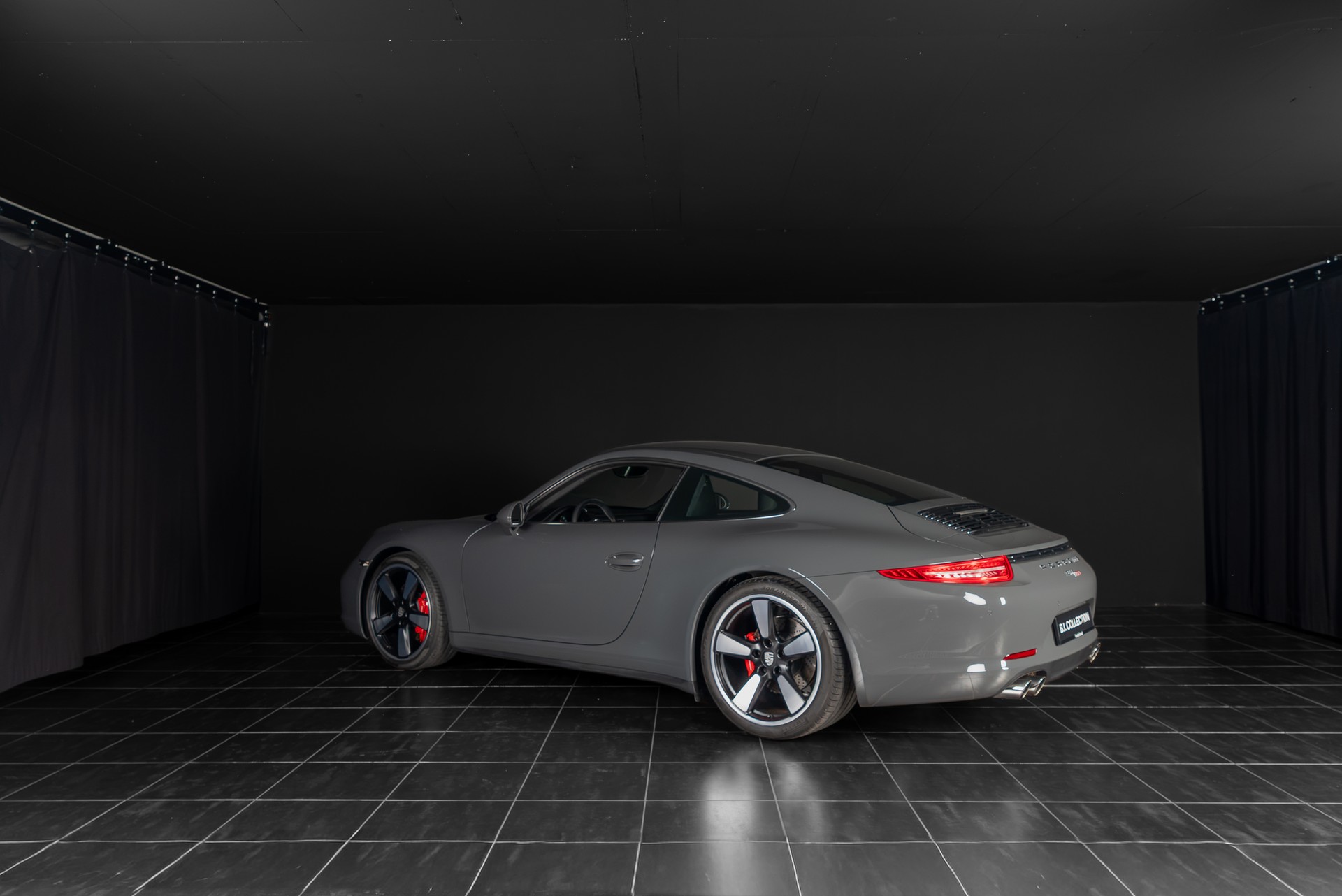PORSCHE 911 Carrera S 50 Years - 10