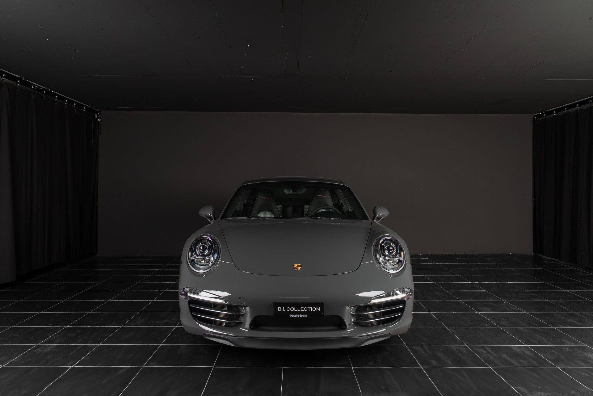 PORSCHE 911 Carrera S 50 Years - 6