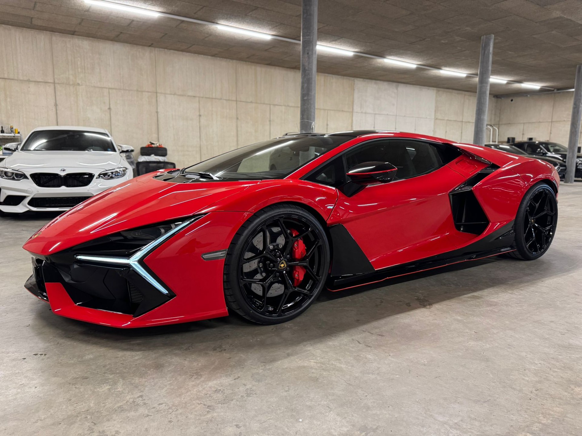 LAMBORGHINI REVUELTO - 7