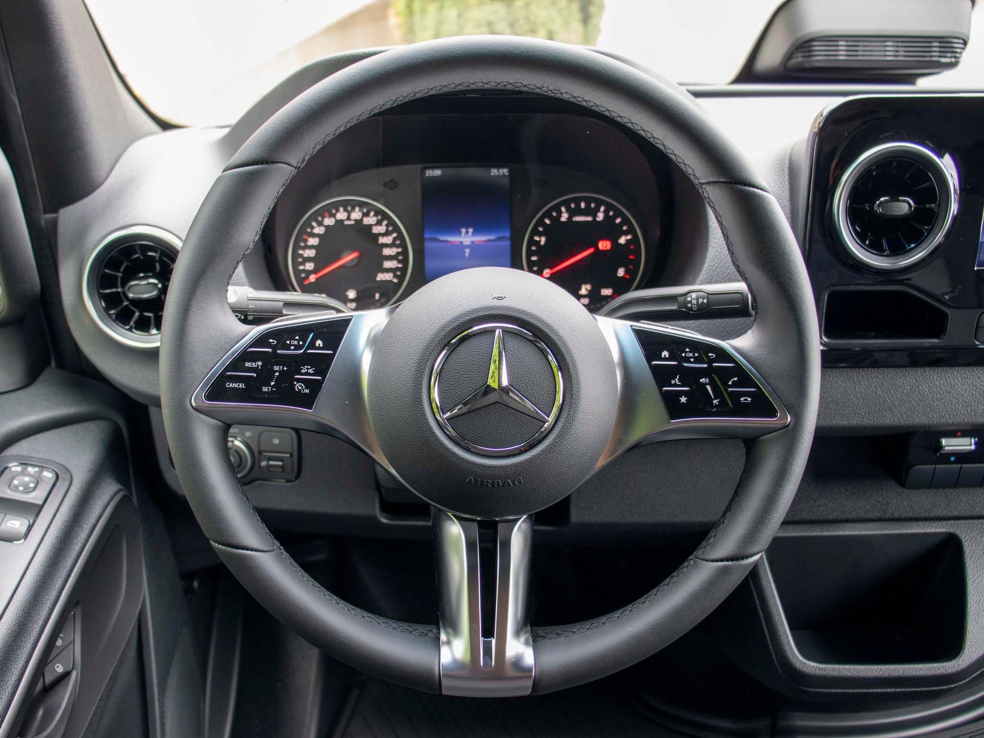 MERCEDES-BENZ Sprinter 317 CDI PRO KA Lang - 9