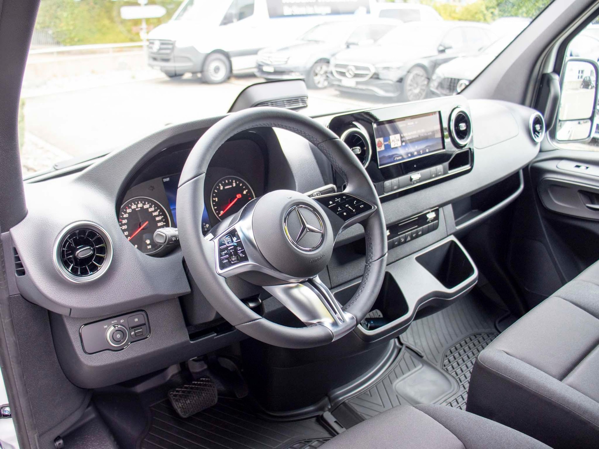 MERCEDES-BENZ Sprinter 317 CDI PRO KA Lang - 8