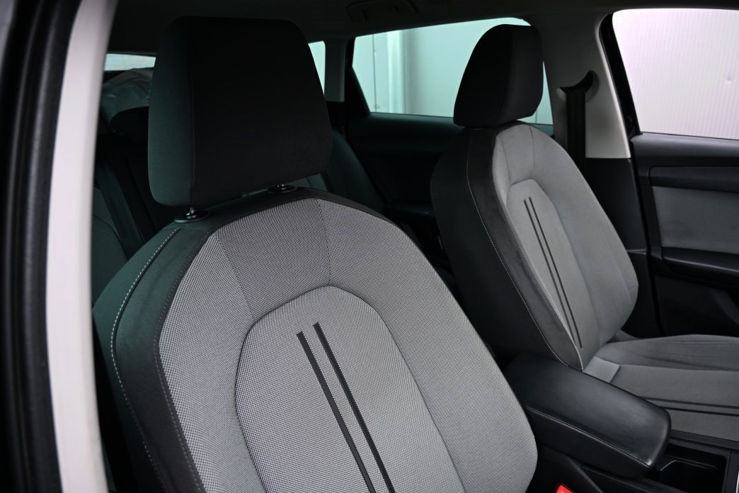 SEAT Leon ST 2.0 TDI EVO DSG 4Drive Style - 6