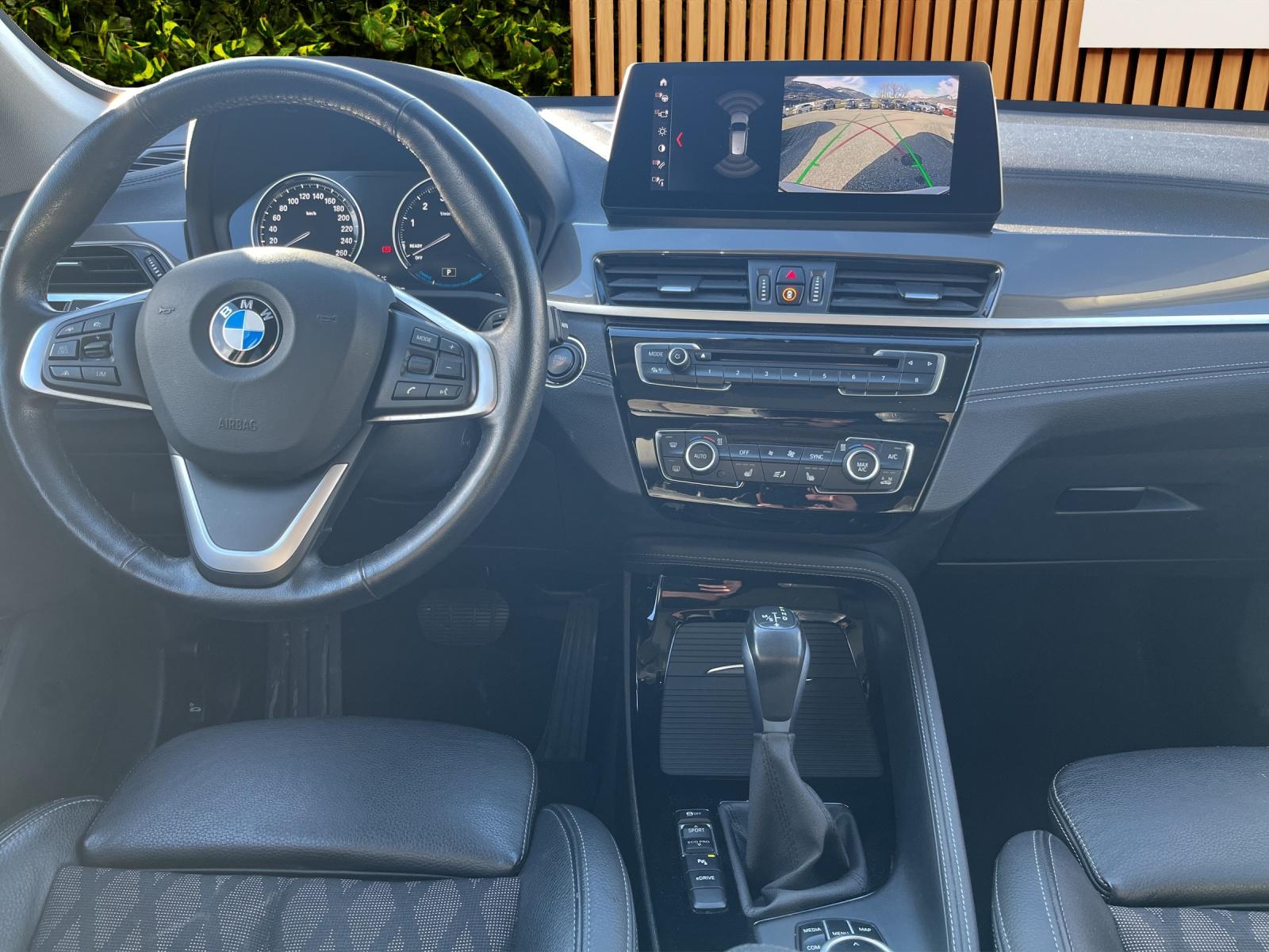 BMW X1 xDrive 25e xLine Steptronic - 12