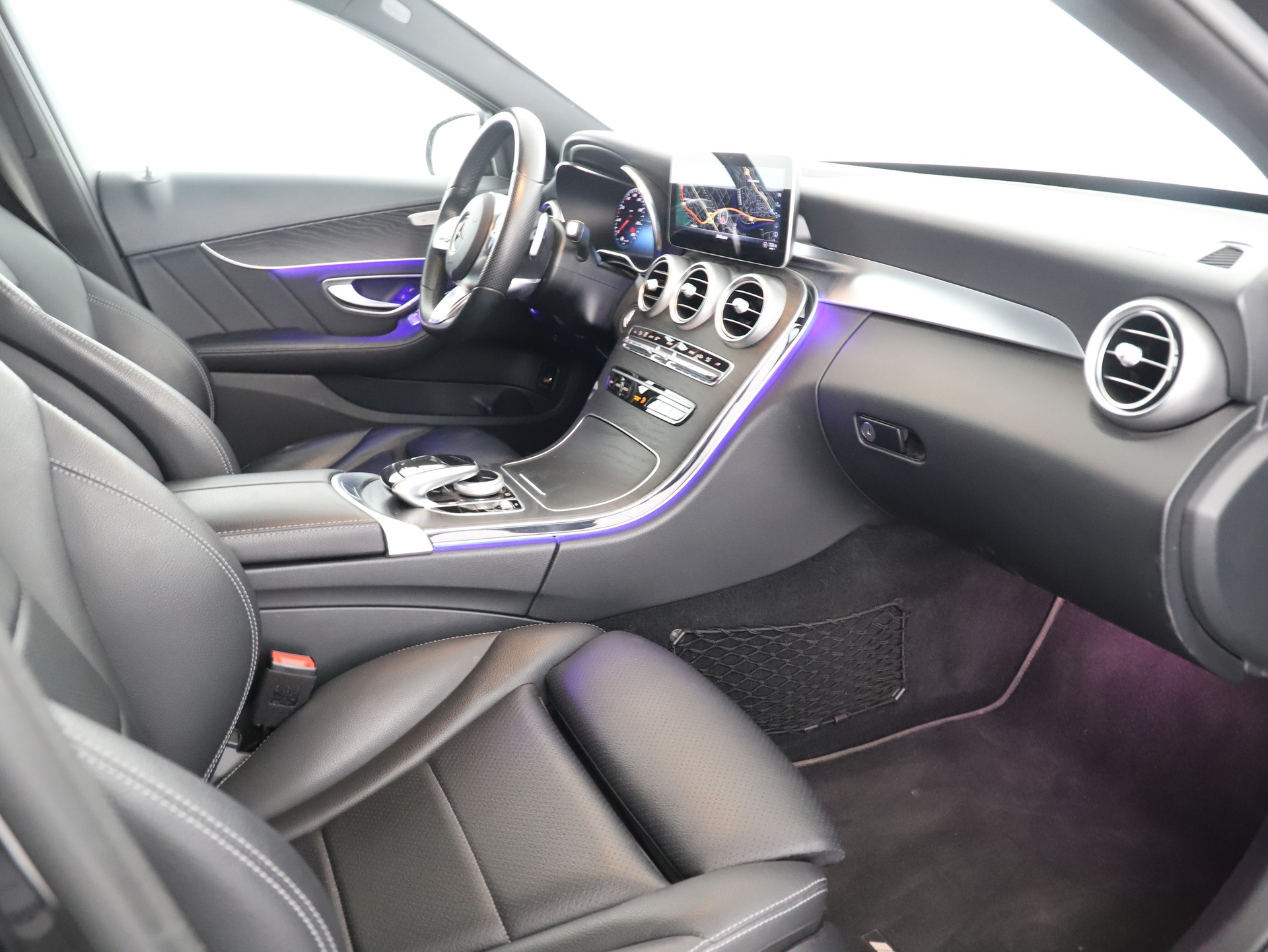 MERCEDES-BENZ C 220d SwissStar AMG L.4M - 10