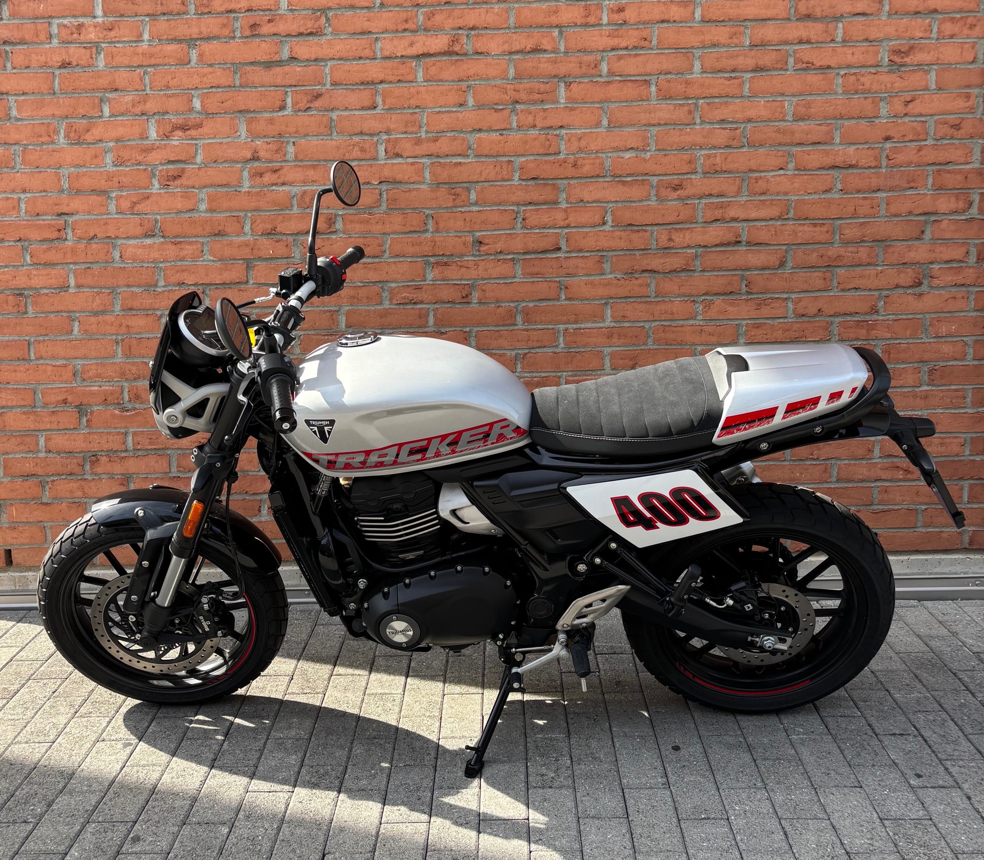 TRIUMPH Tracker 400 - 5