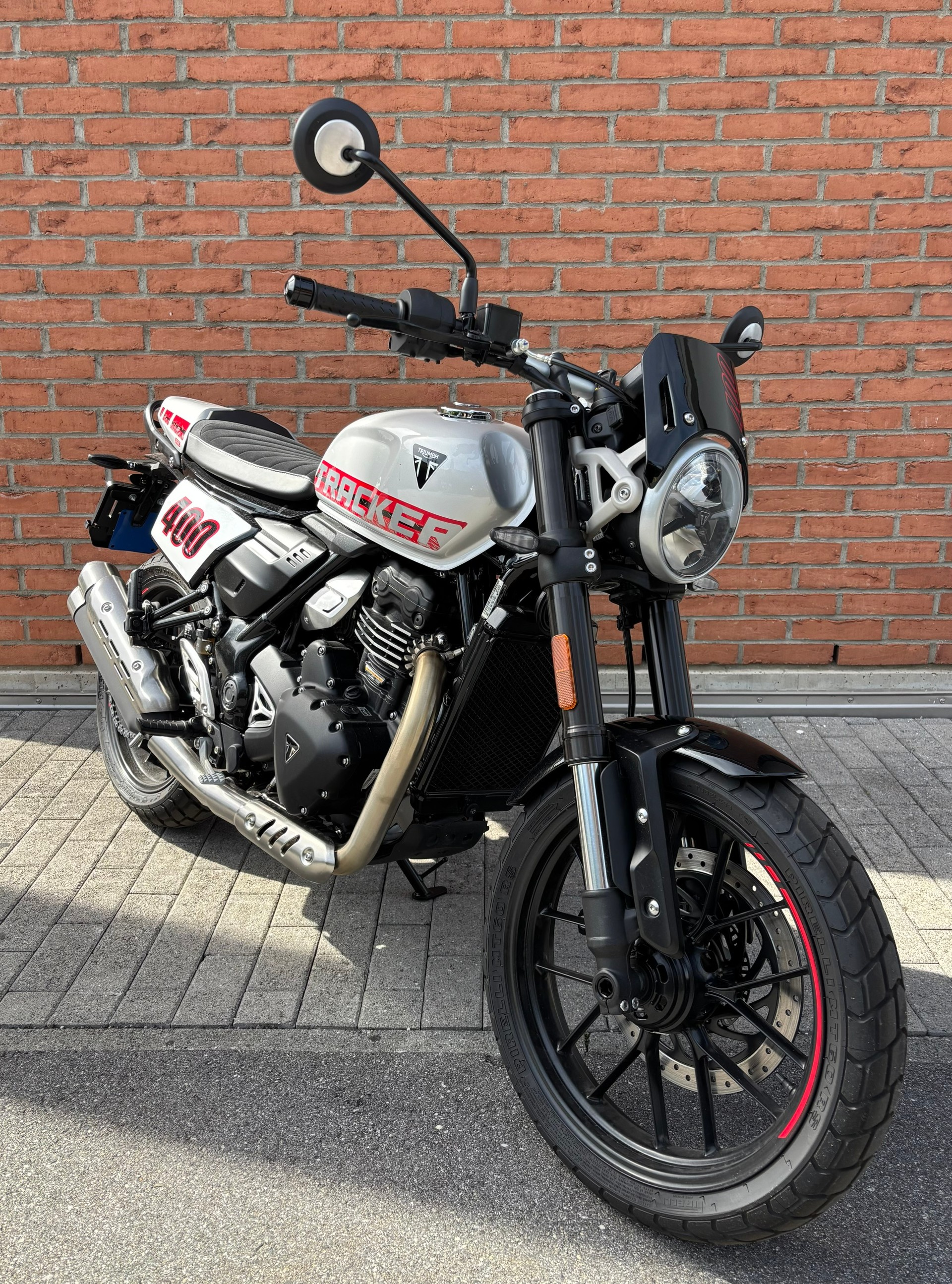 TRIUMPH Tracker 400 - 2