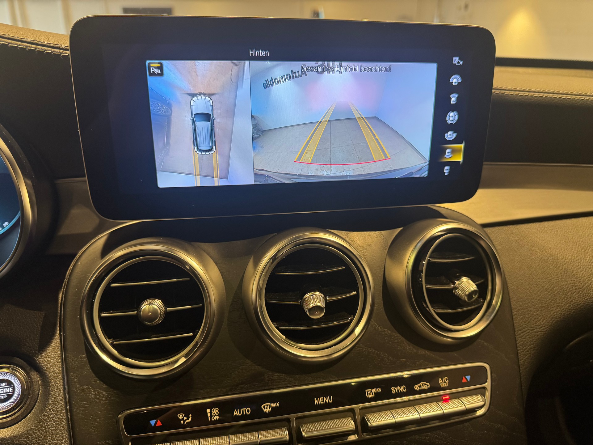 MERCEDES-BENZ GLC 300 AMG Line 4m - 16