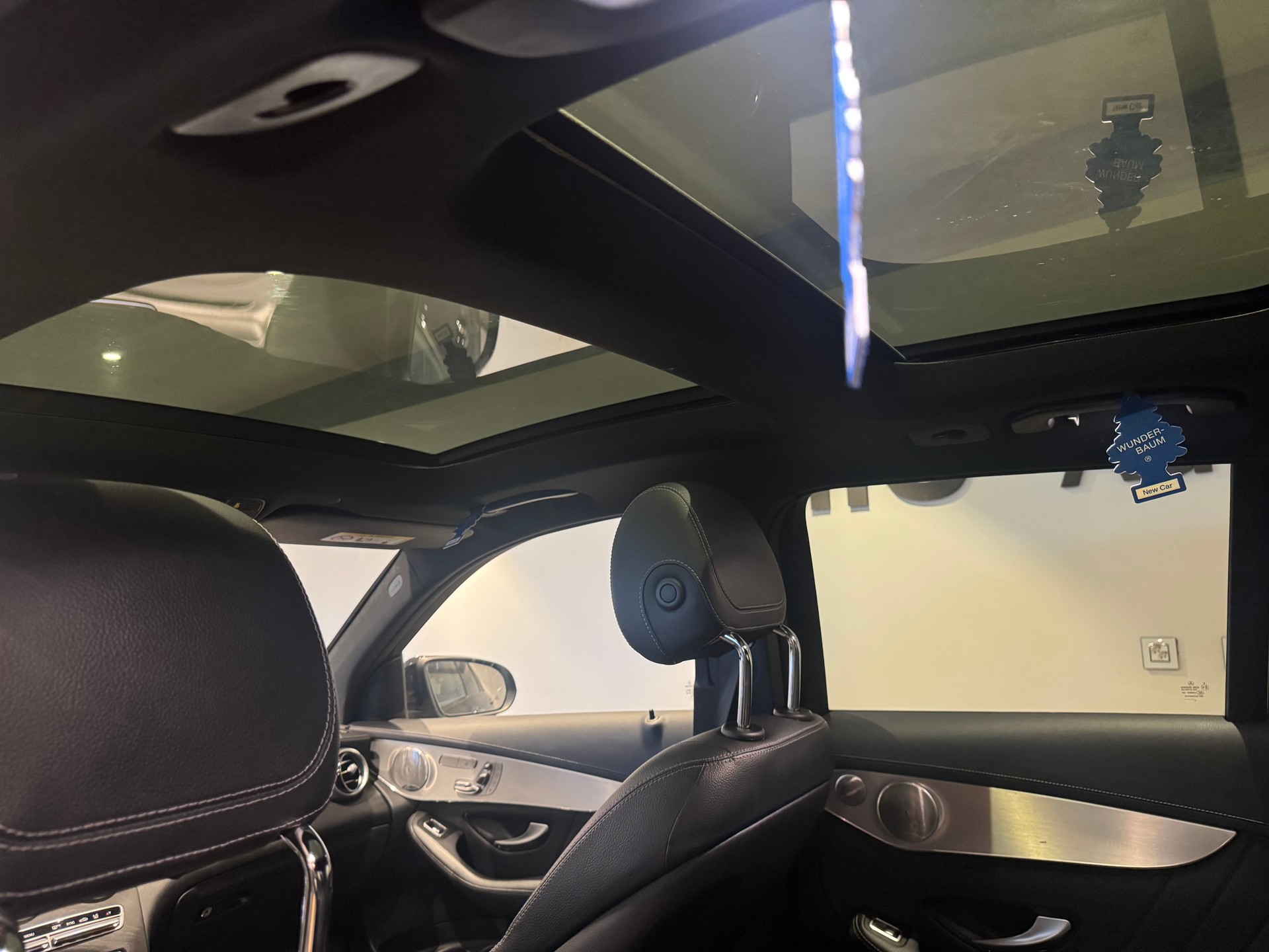 MERCEDES-BENZ GLC 300 AMG Line 4m - 13