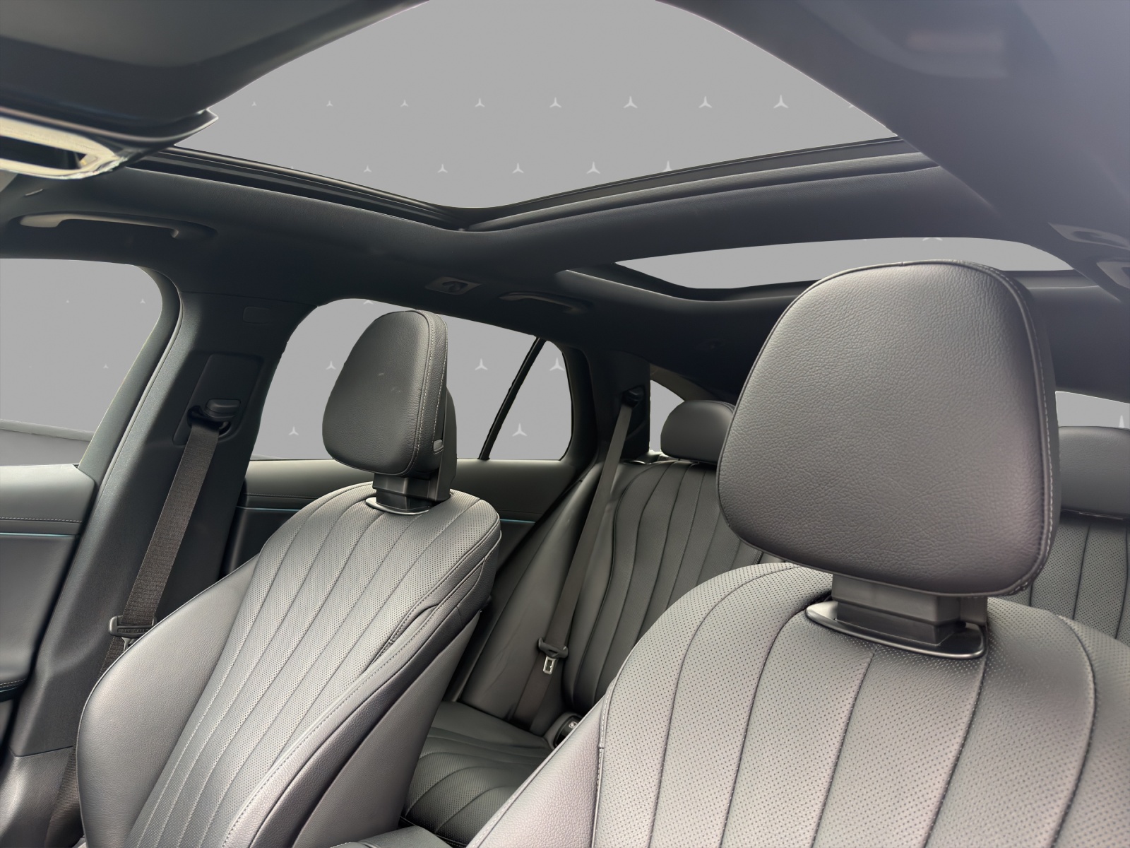 MERCEDES-BENZ E 200 T 4Matic 9G-Tronic - 8