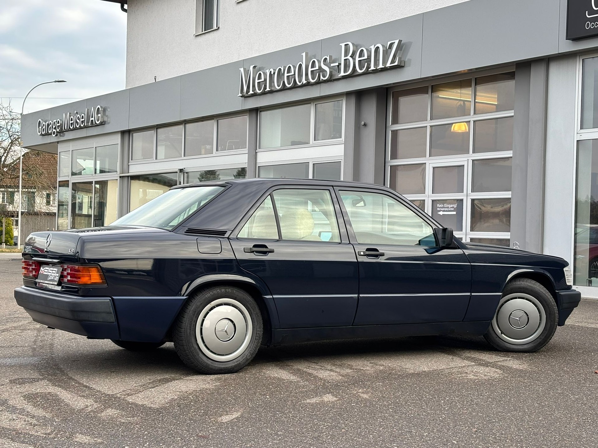 MERCEDES-BENZ 190 E 1.8 - 3