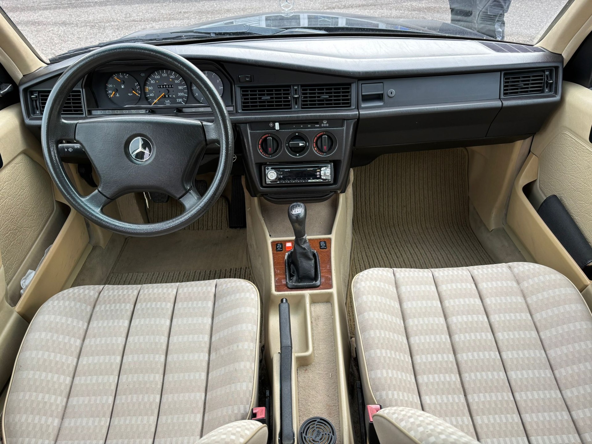 MERCEDES-BENZ 190 E 1.8 - 8