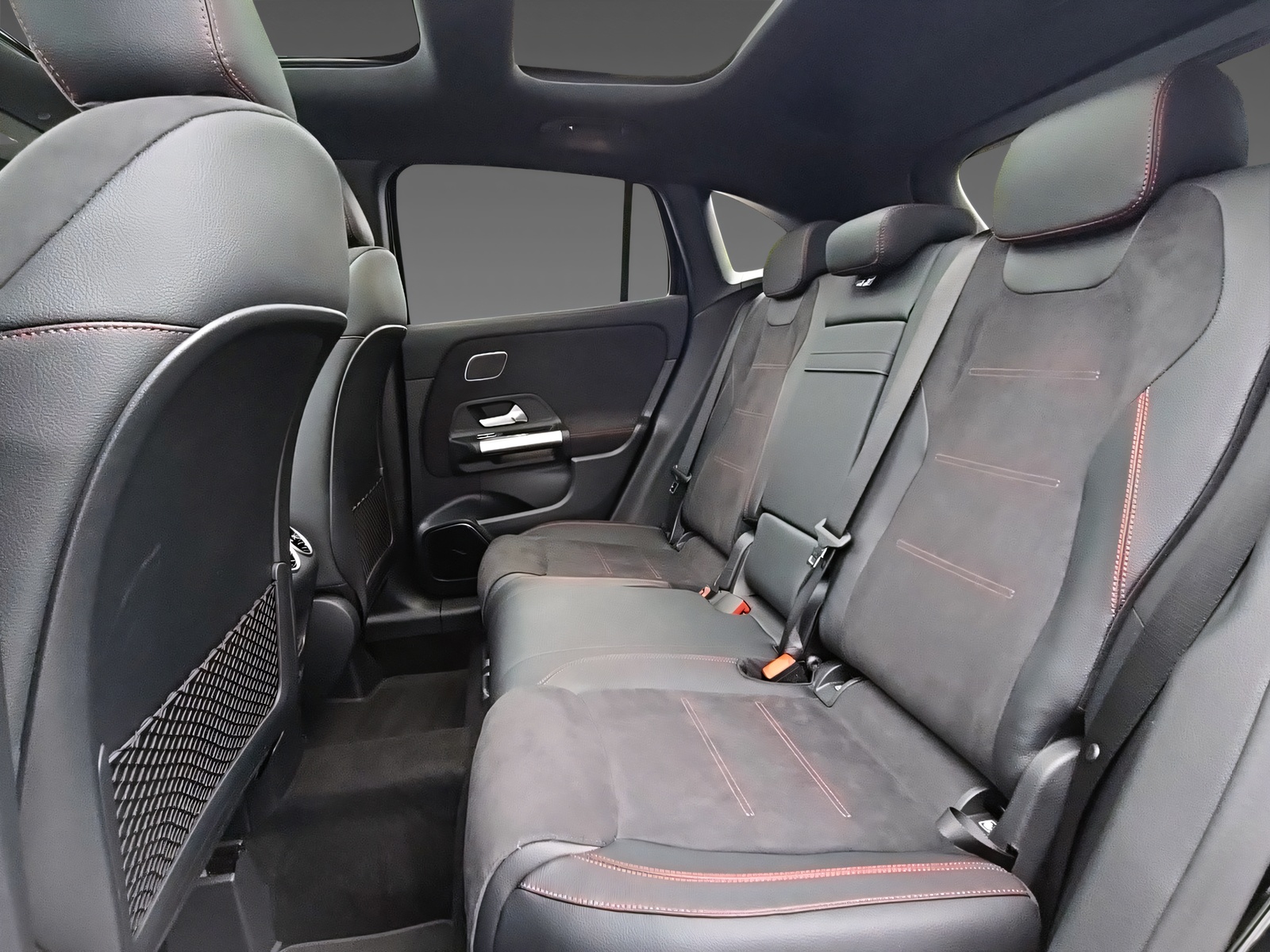 MERCEDES-BENZ GLA 250 4Matic Swiss Star - 16