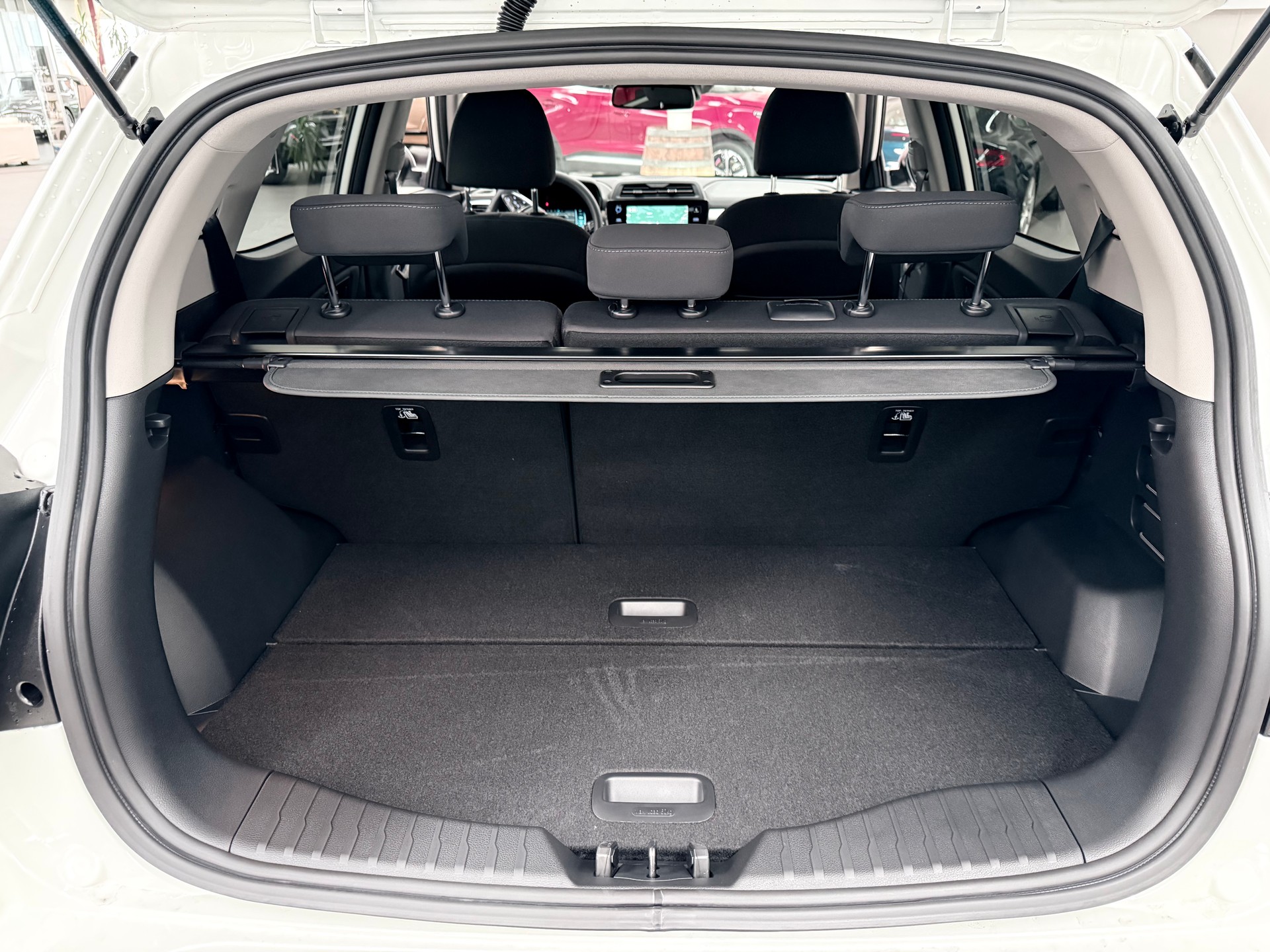 KGM-SsangYong Tivoli 1.5 T GDI Bronze - 11